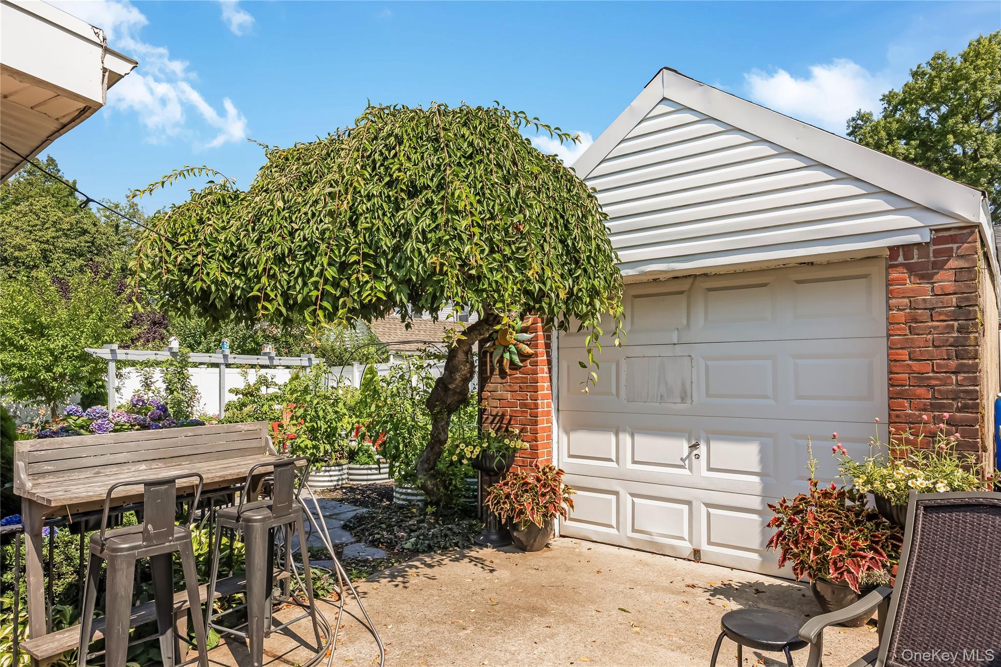 Single Family Booth Street Nassau County, NY 11550, MLS-1030962-6