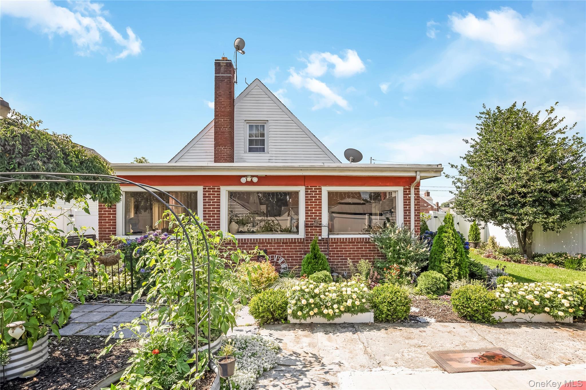 Single Family Booth Street Nassau County, NY 11550, MLS-1030962-7