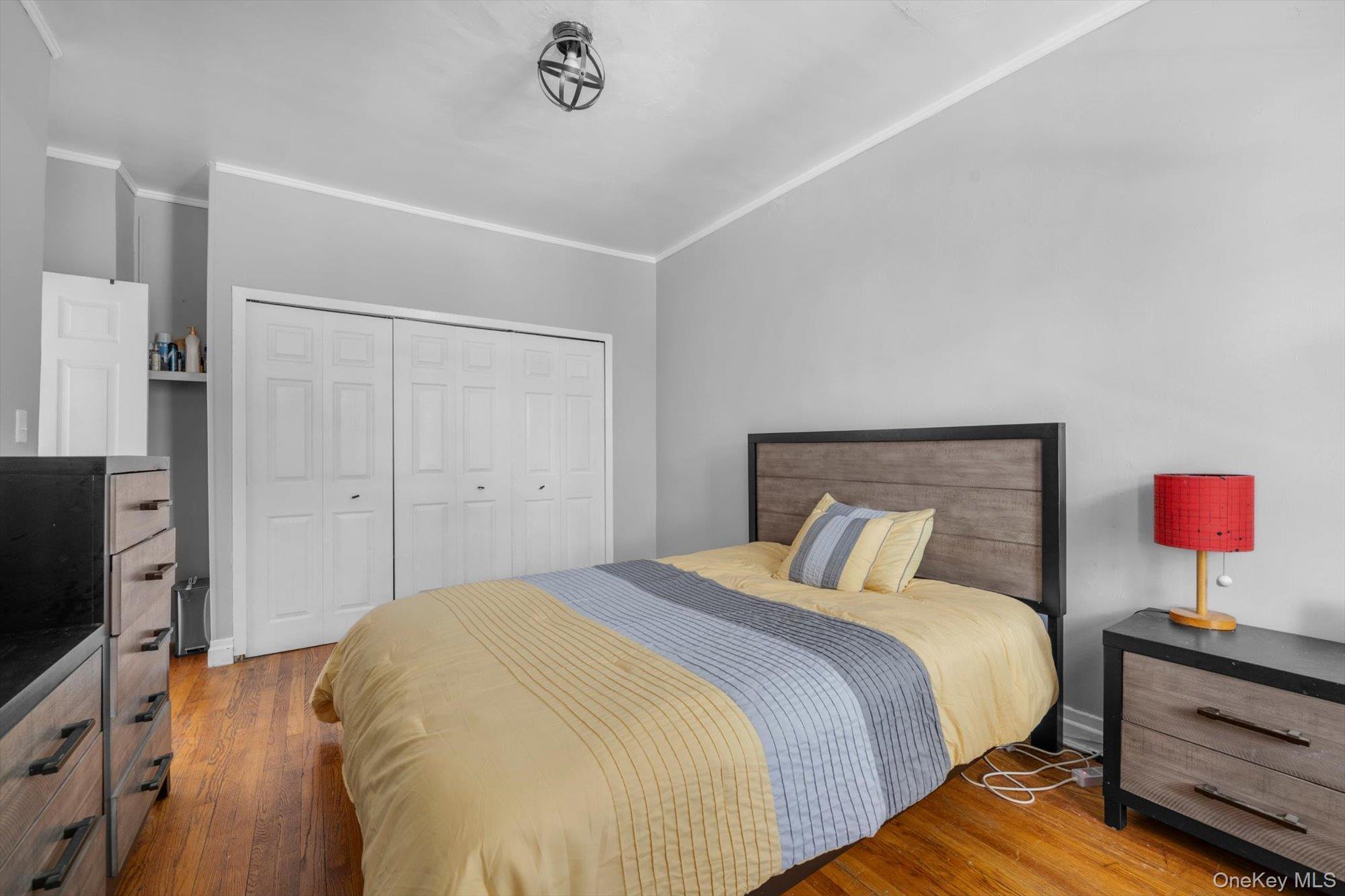 Single Family Turnbull Avenue Bronx, NY 10473, MLS-1030964-15