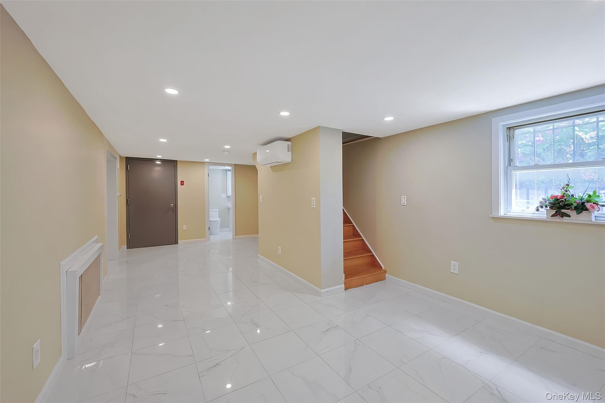 Single Family 141st Street Queens, NY 11357, MLS-1030976-14