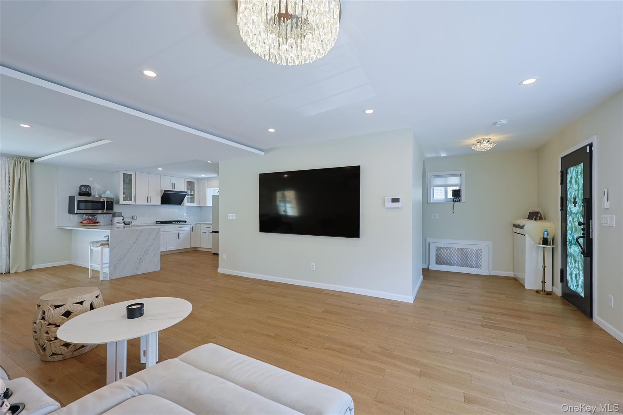Single Family 141st Street Queens, NY 11357, MLS-1030976-3
