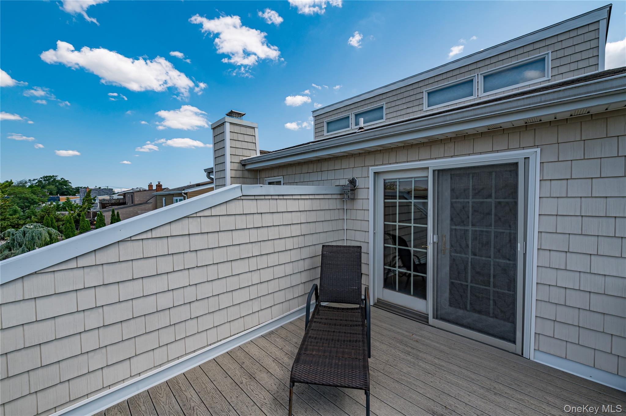 Single Family Farmers Avenue  Nassau County, NY 11710, MLS-1030980-23