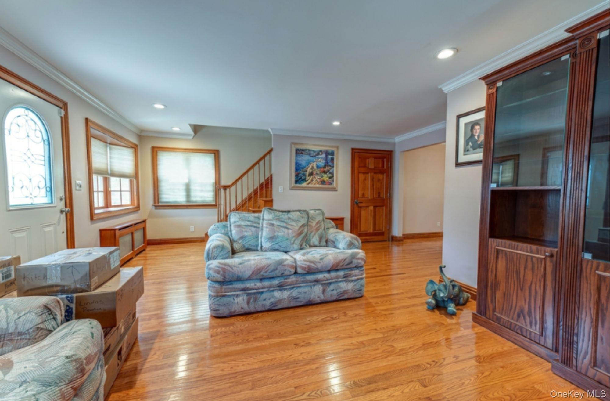 Single Family Farmers Avenue  Nassau County, NY 11710, MLS-1030980-5