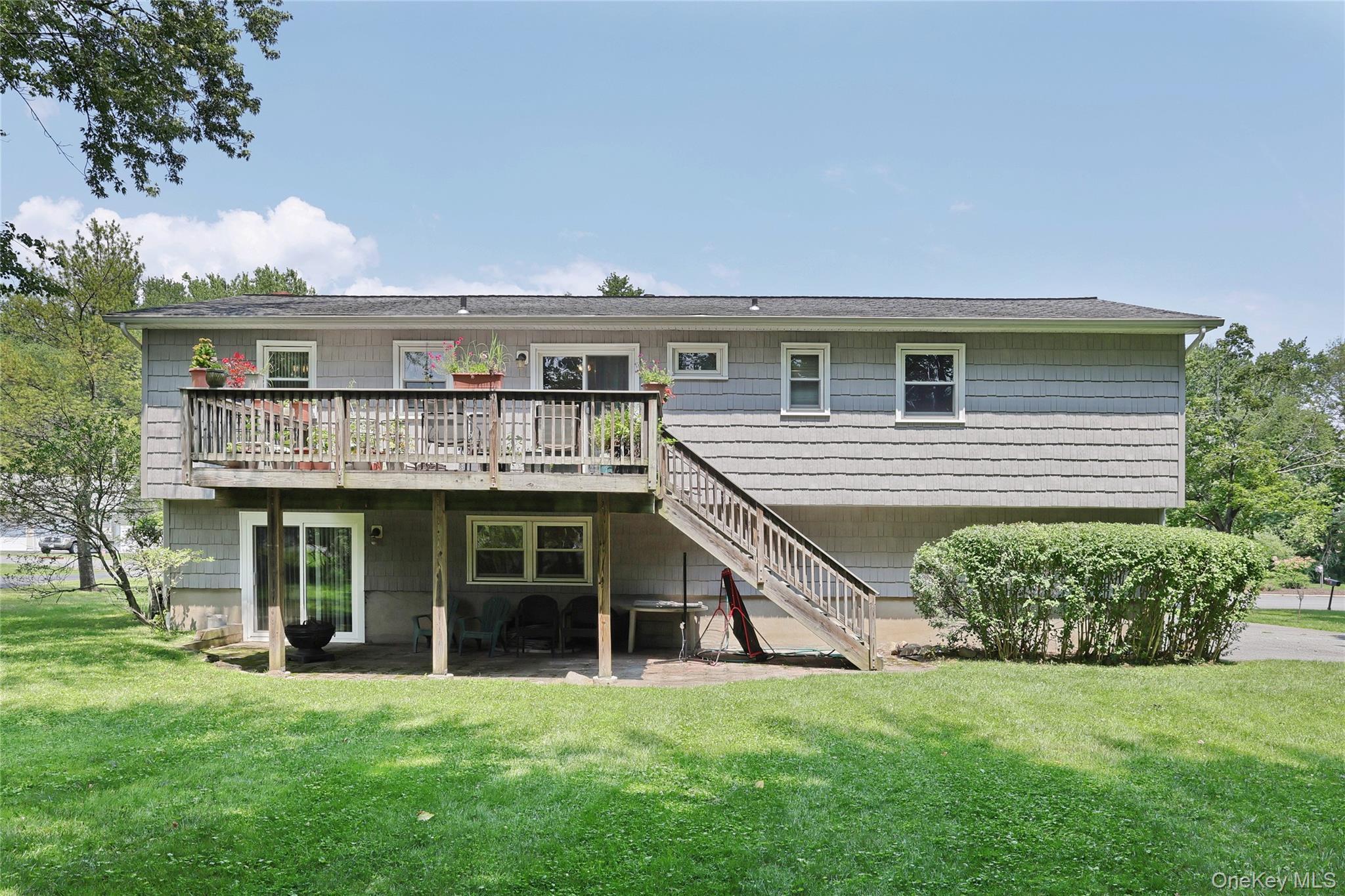 Single Family Tor View Avenue  Rockland County, NY 10956, MLS-1030983-2