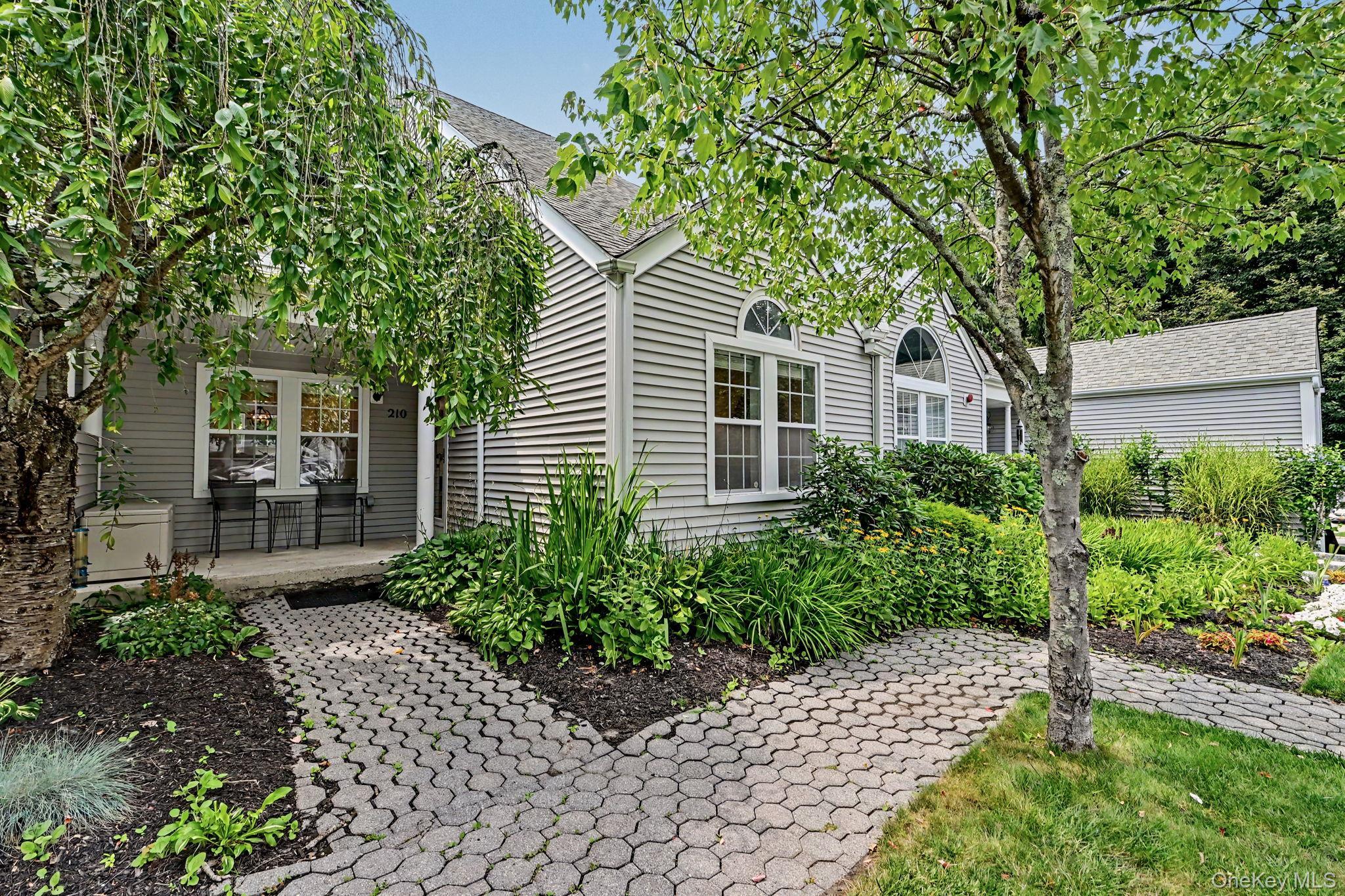 Single Family Sandpiper Court Westchester County, NY 10598, MLS-1030986-2