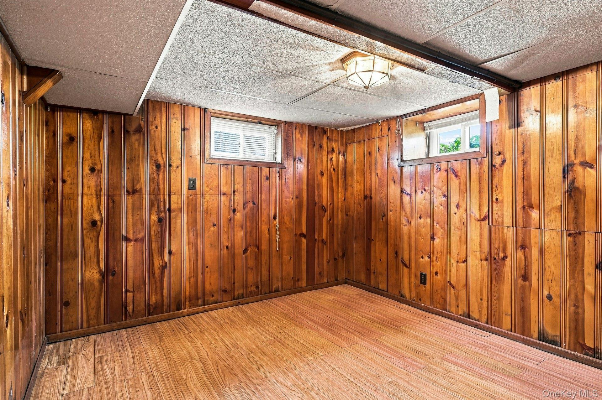 Single Family Emma Street Nassau County, NY 11714, MLS-1030992-19