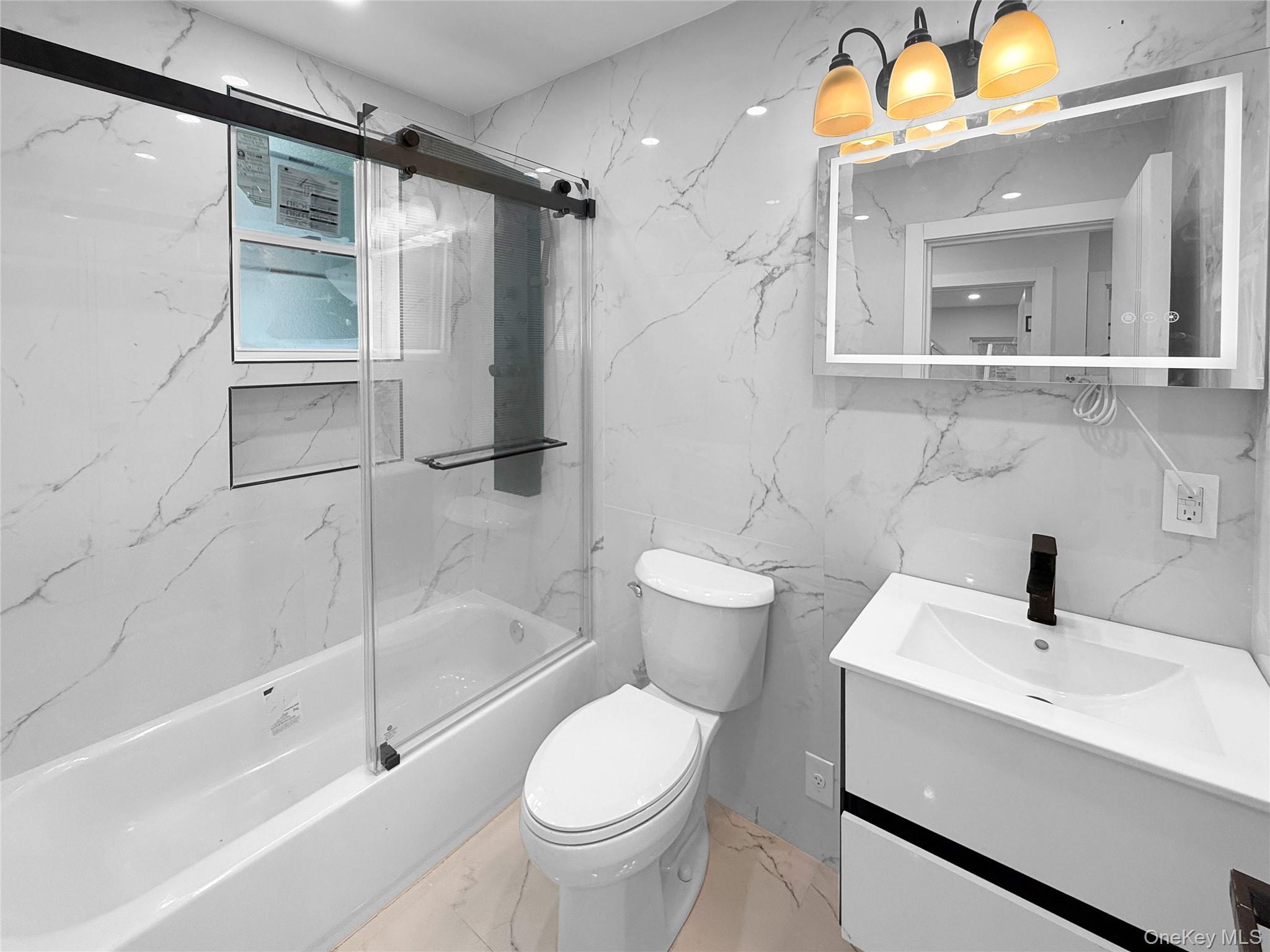 Single Family 182nd Place Queens, NY 11413, MLS-1030998-14