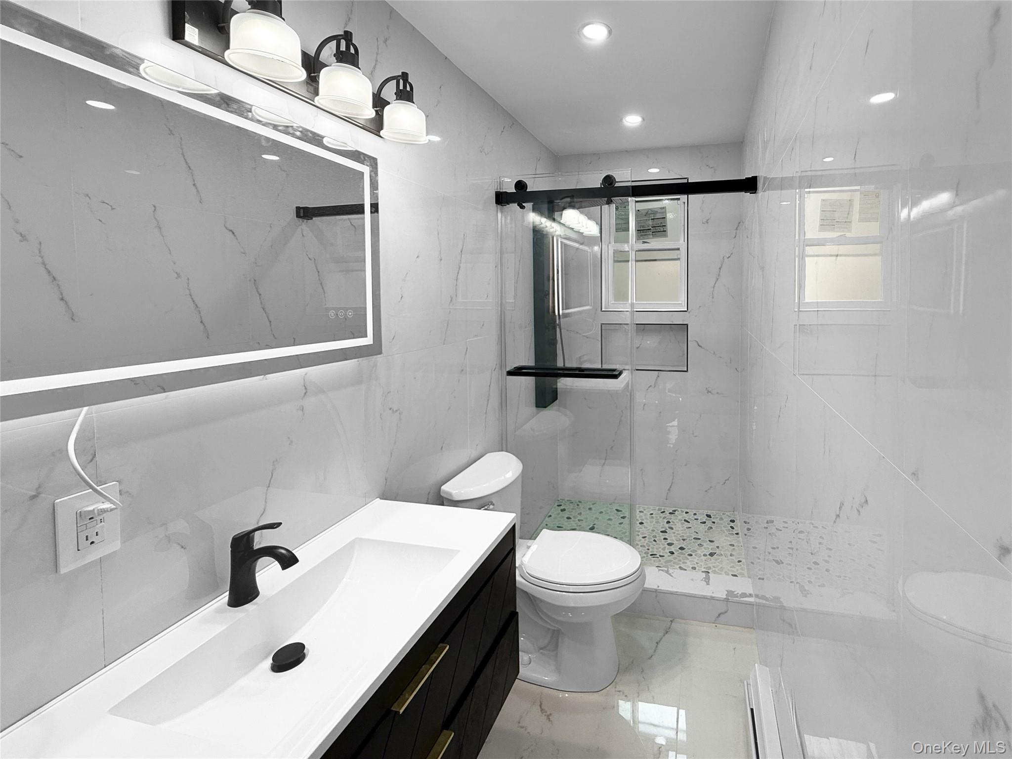 Single Family 182nd Place Queens, NY 11413, MLS-1030998-26