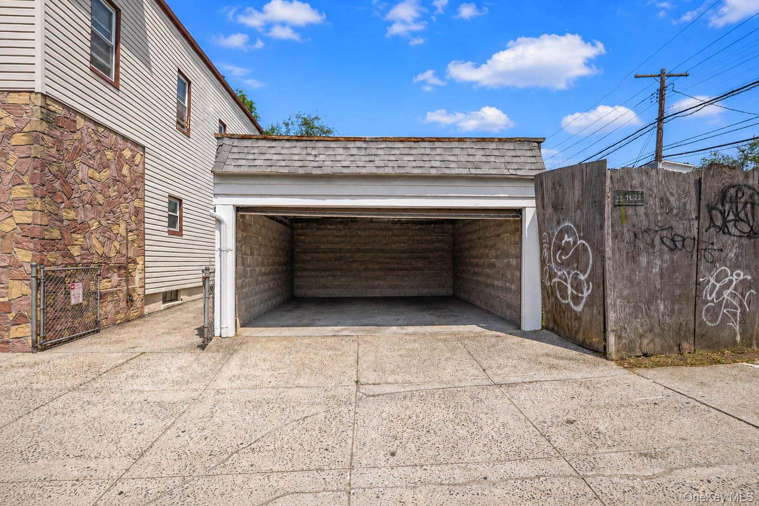 Single Family 23rd Avenue Queens, NY 11356, MLS-1031022-3