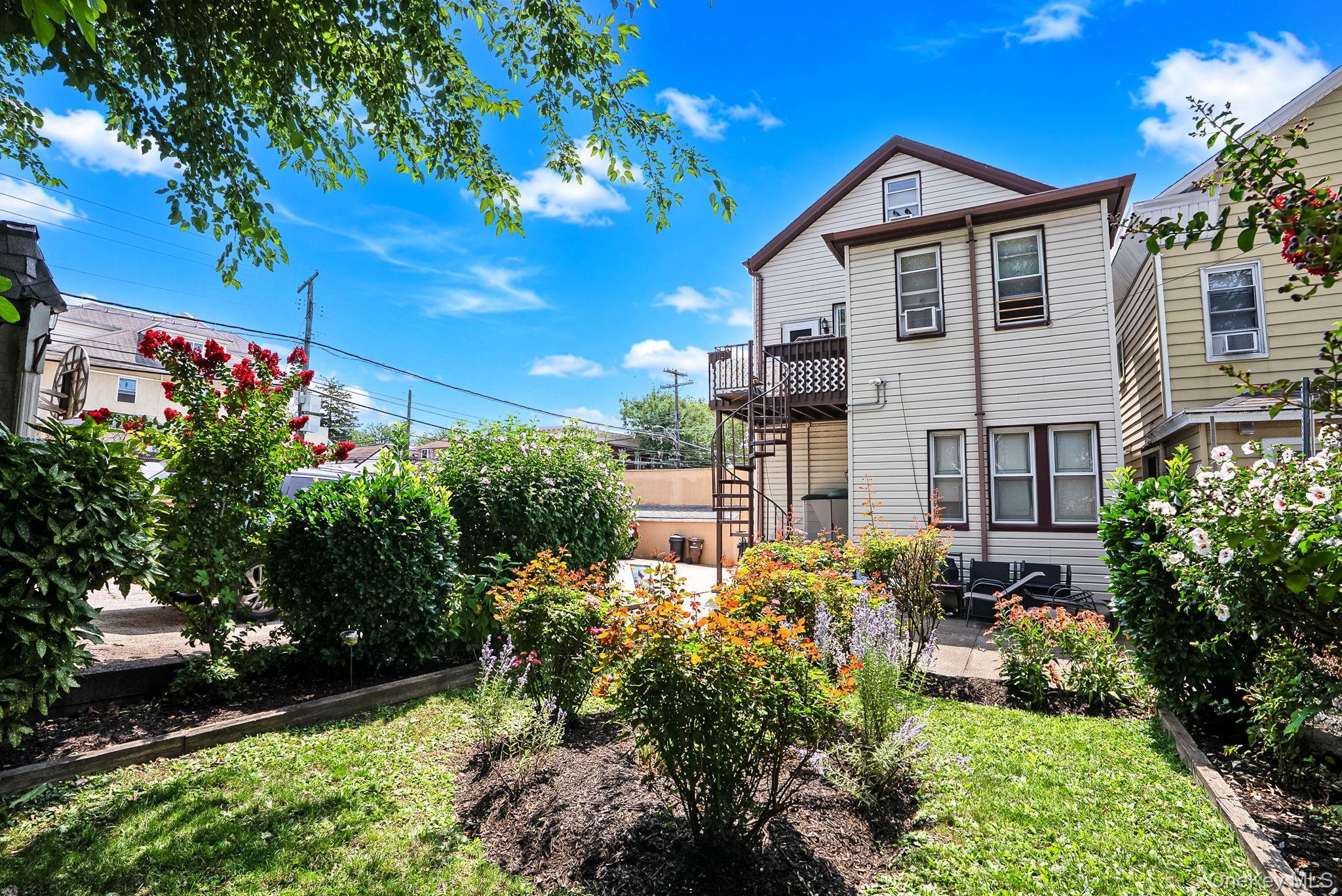 Single Family 23rd Avenue Queens, NY 11356, MLS-1031022-8