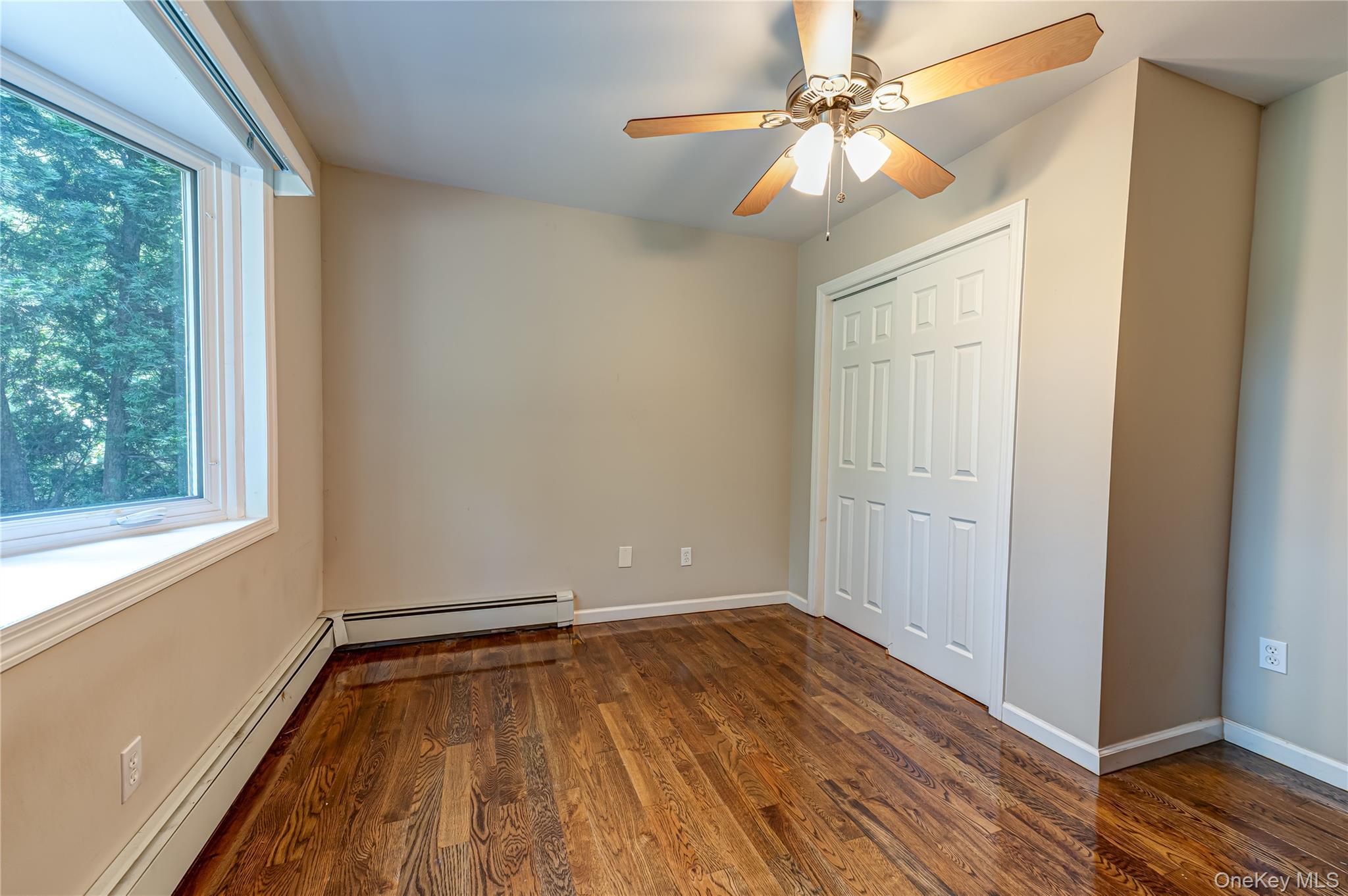 Single Family Oxhead Road Suffolk County, NY 11720, MLS-1031038-10
