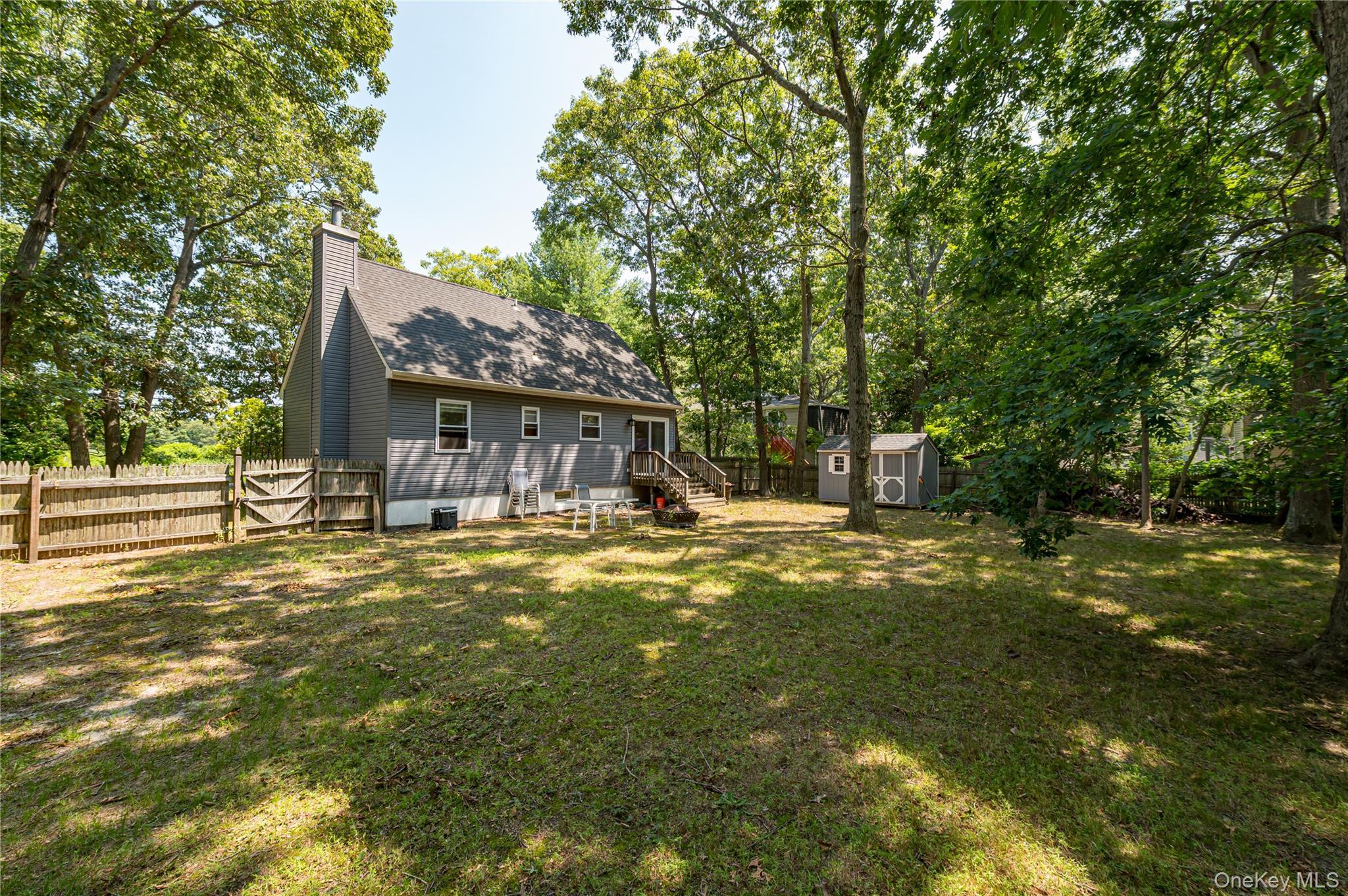 Single Family Oxhead Road Suffolk County, NY 11720, MLS-1031038-15