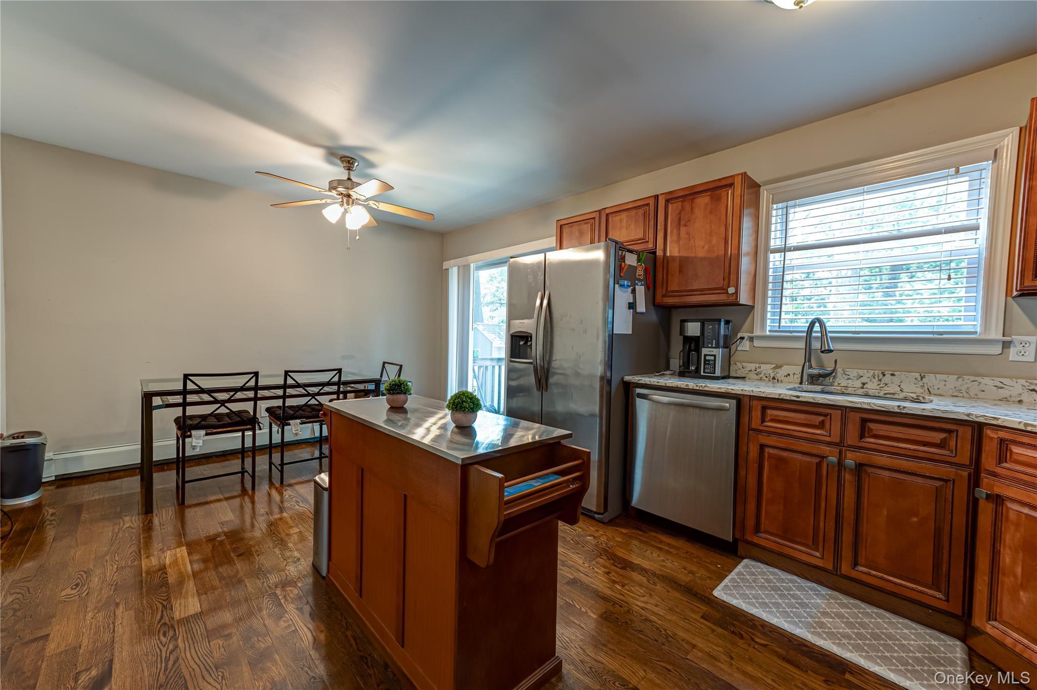 Single Family Oxhead Road Suffolk County, NY 11720, MLS-1031038-6