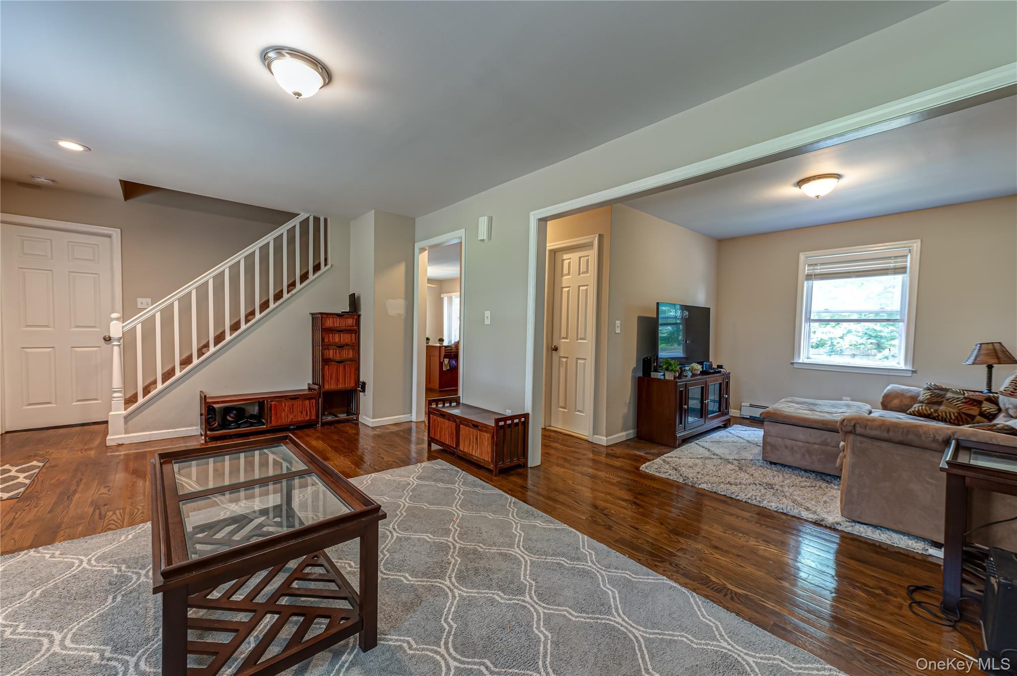 Single Family Oxhead Road Suffolk County, NY 11720, MLS-1031038-7