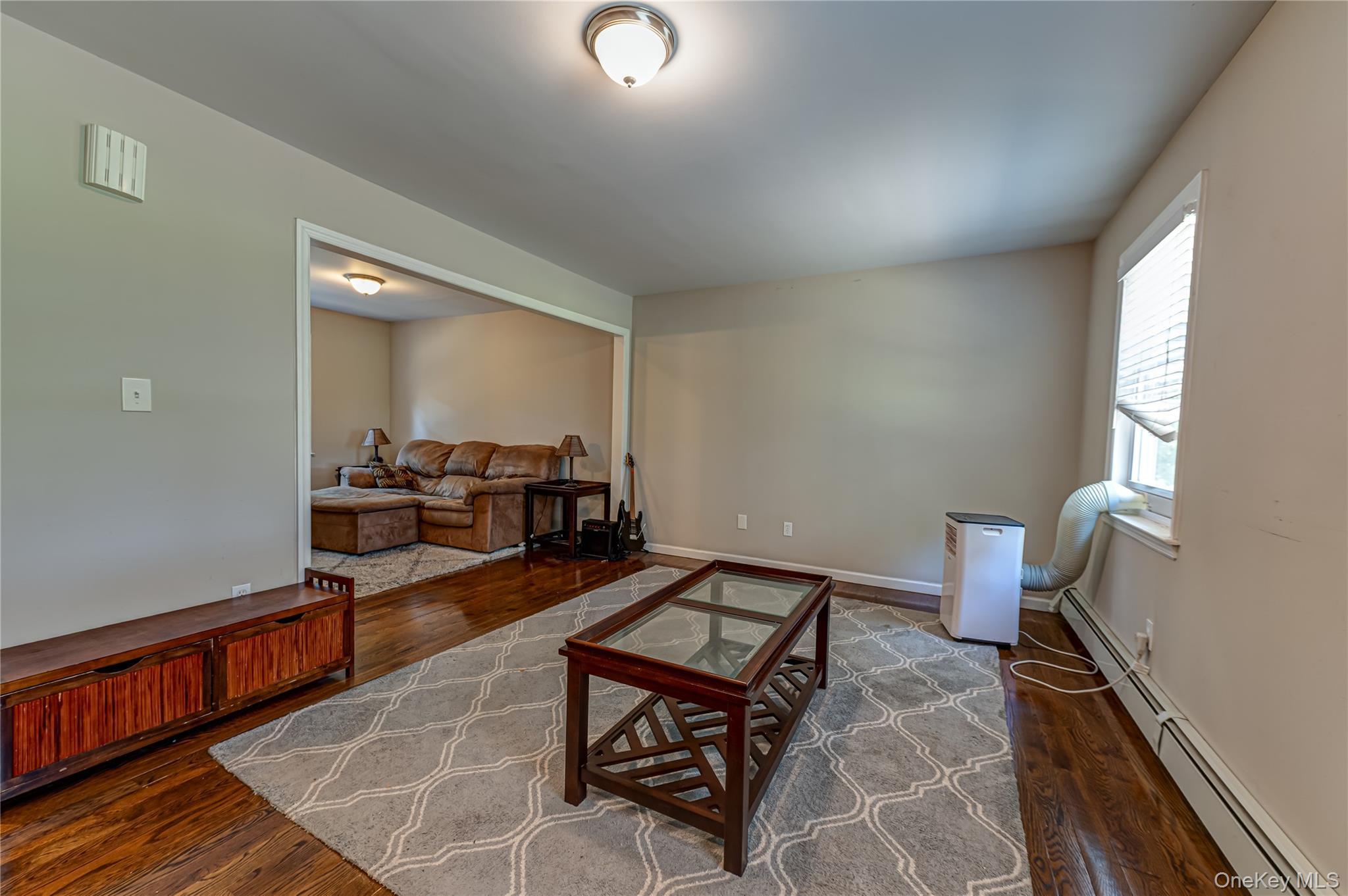 Single Family Oxhead Road Suffolk County, NY 11720, MLS-1031038-8