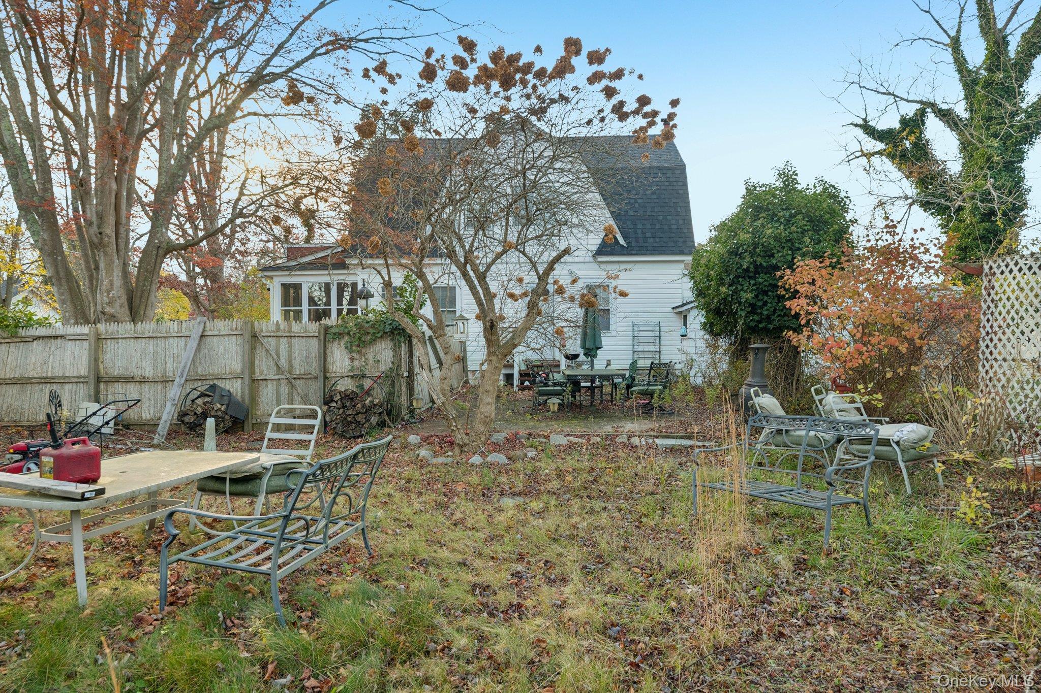 Single Family Elm Road E Suffolk County, NY 11951, MLS-1031055-18