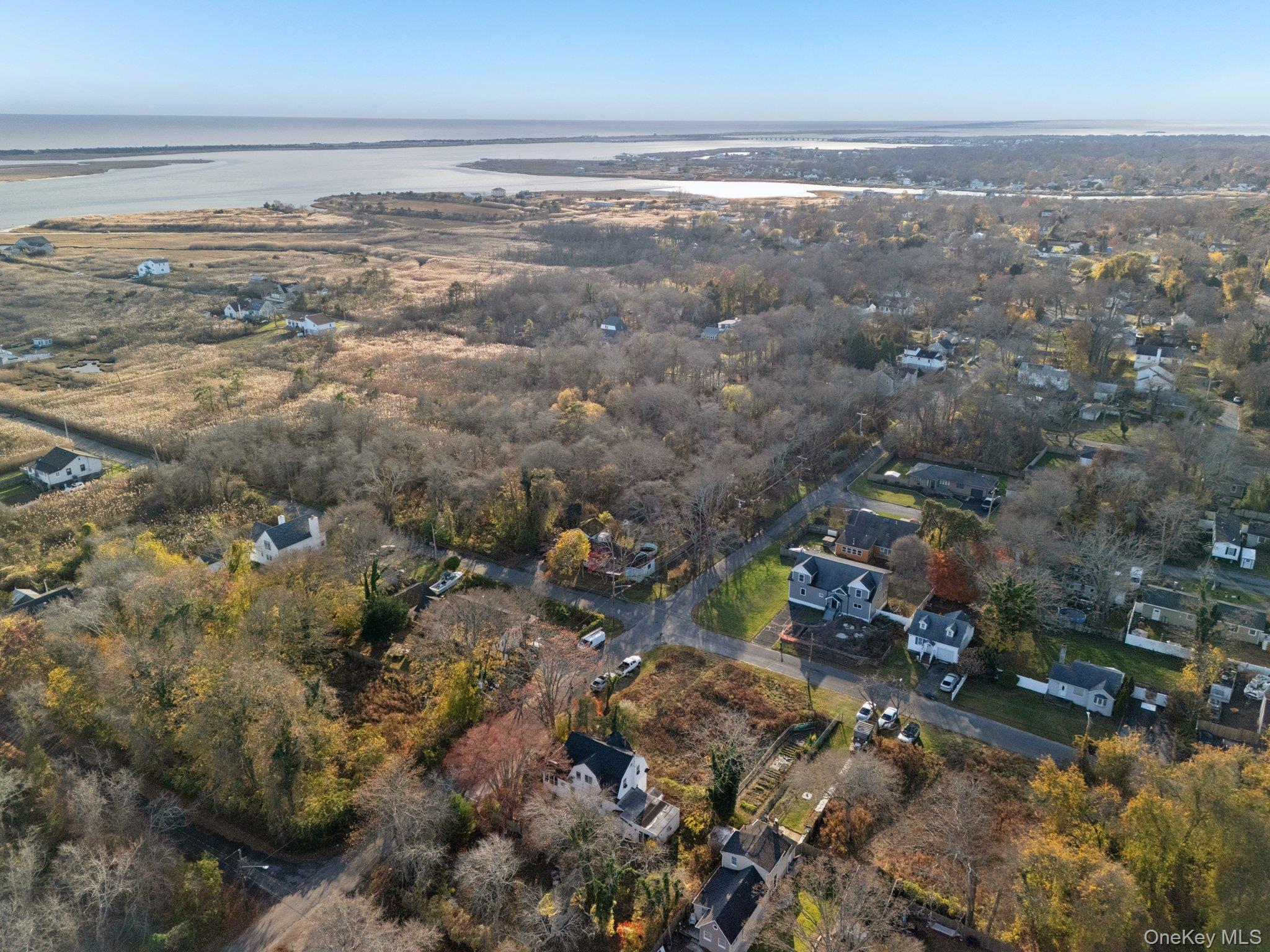 Single Family Elm Road E Suffolk County, NY 11951, MLS-1031055-30