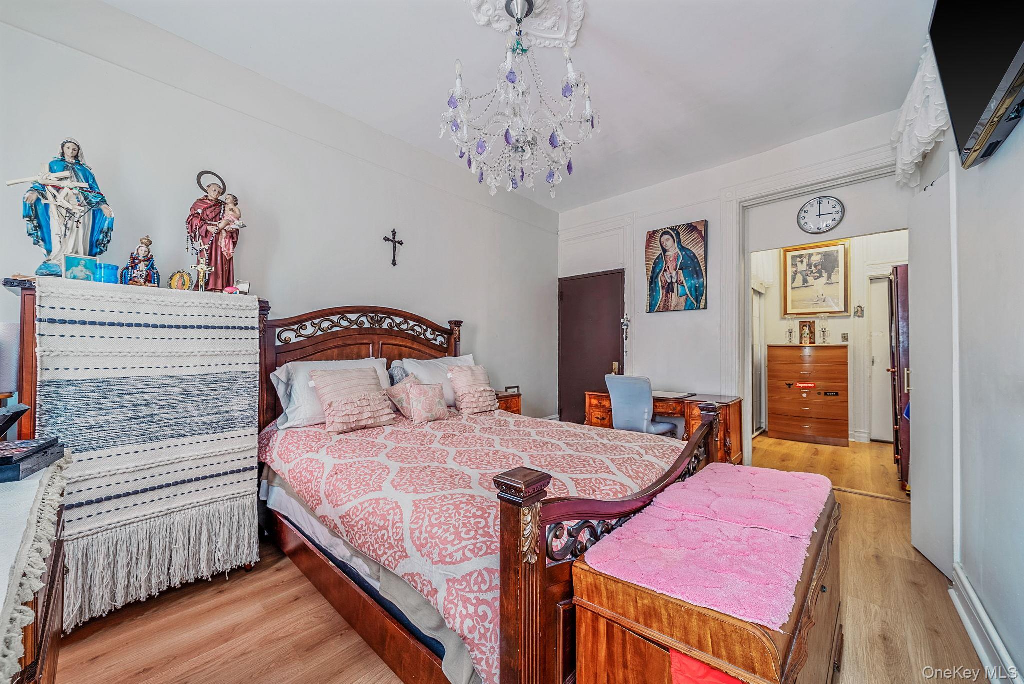Single Family Wyckoff Avenue  Brooklyn, NY 11237, MLS-1031062-16