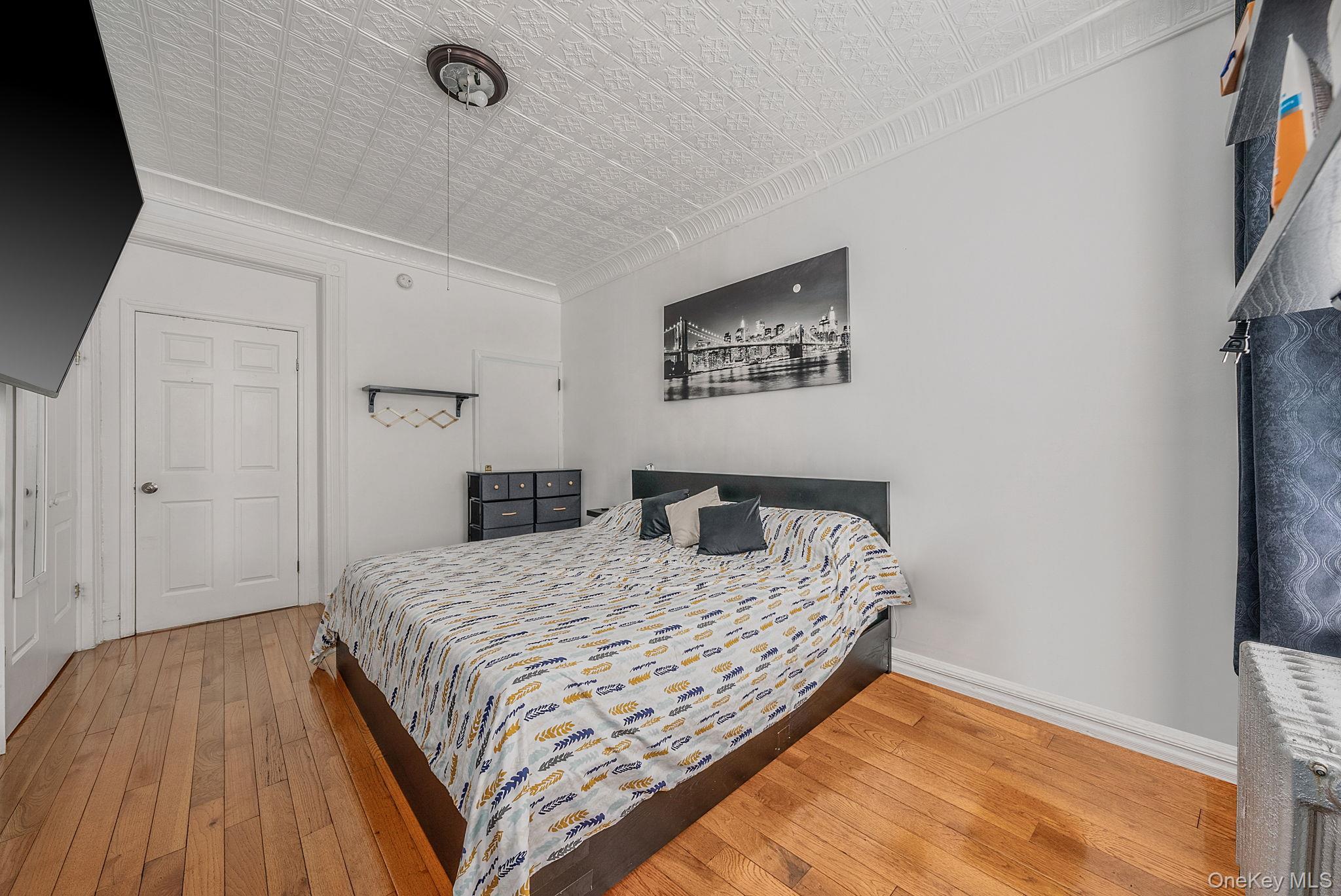 Single Family Wyckoff Avenue  Brooklyn, NY 11237, MLS-1031062-7