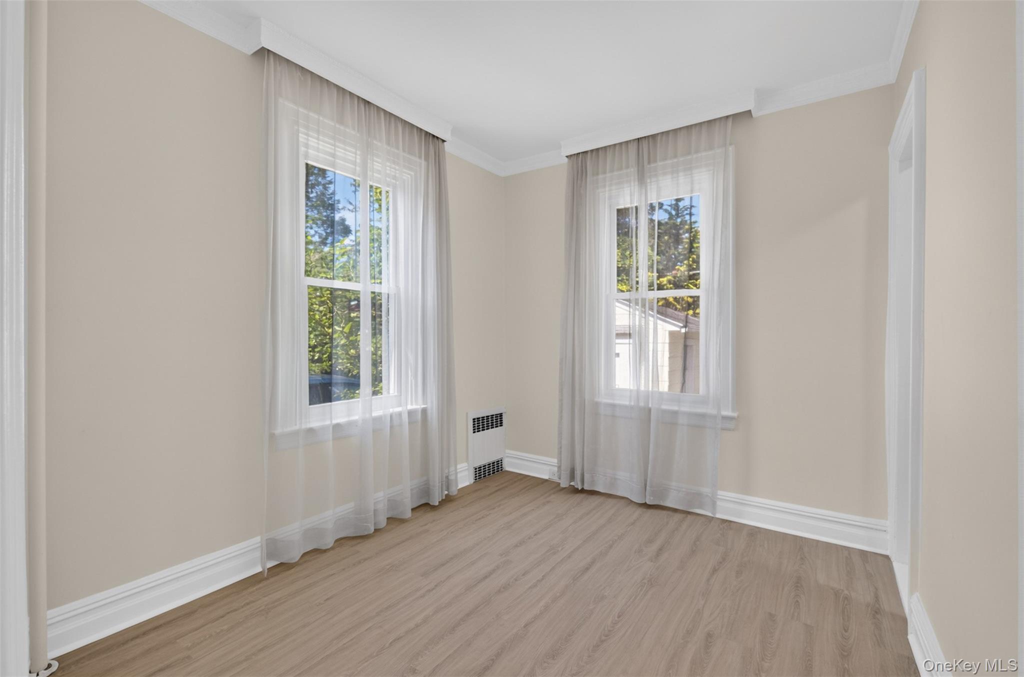 Single Family 162nd Street Queens, NY 11358, MLS-1031063-16