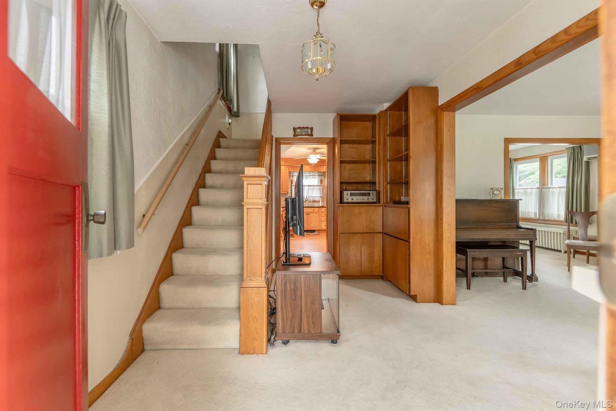Single Family Clifton Avenue Ulster County, NY 12401, MLS-1031070-3