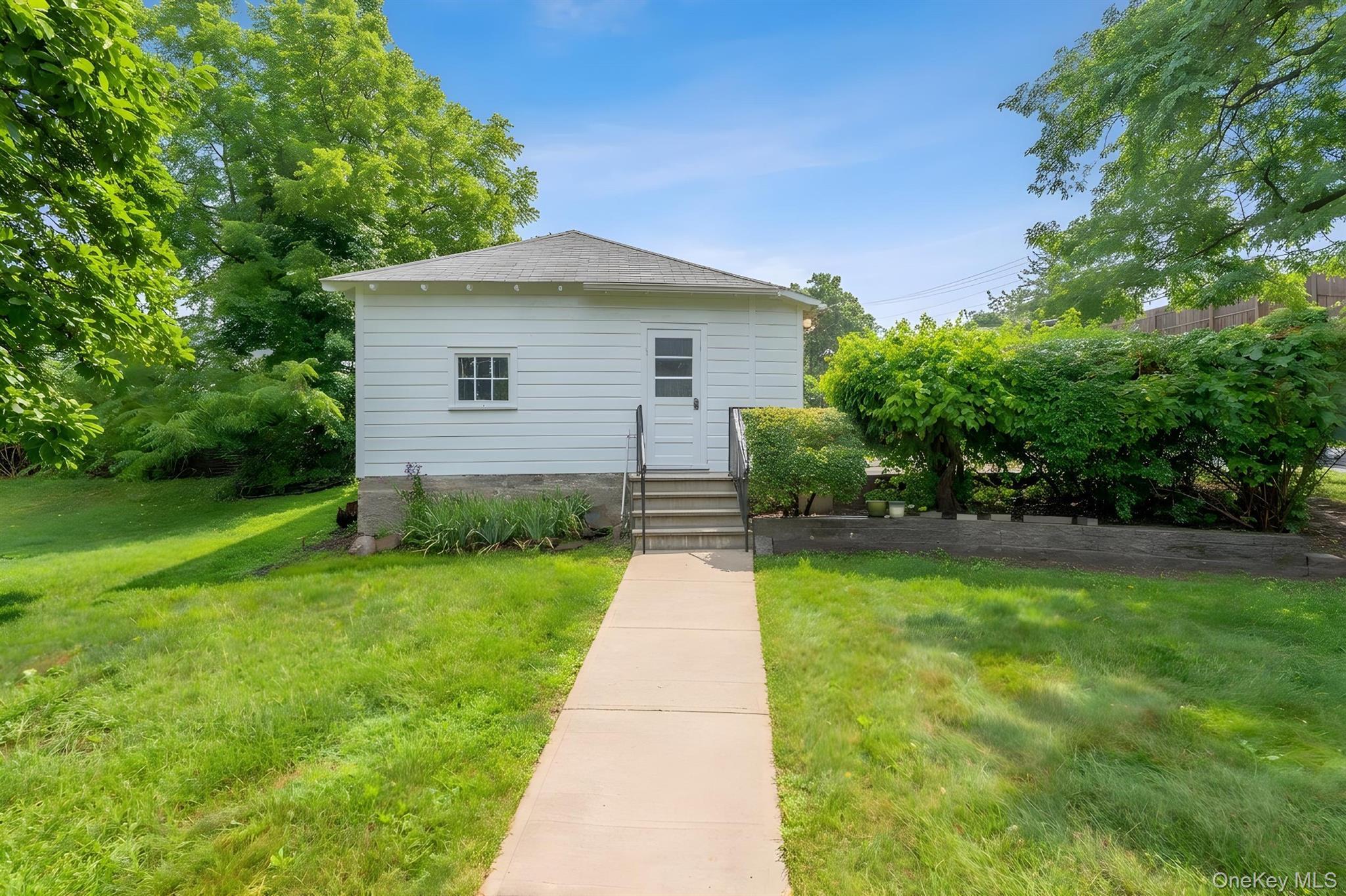 Single Family Clifton Avenue Ulster County, NY 12401, MLS-1031070-35