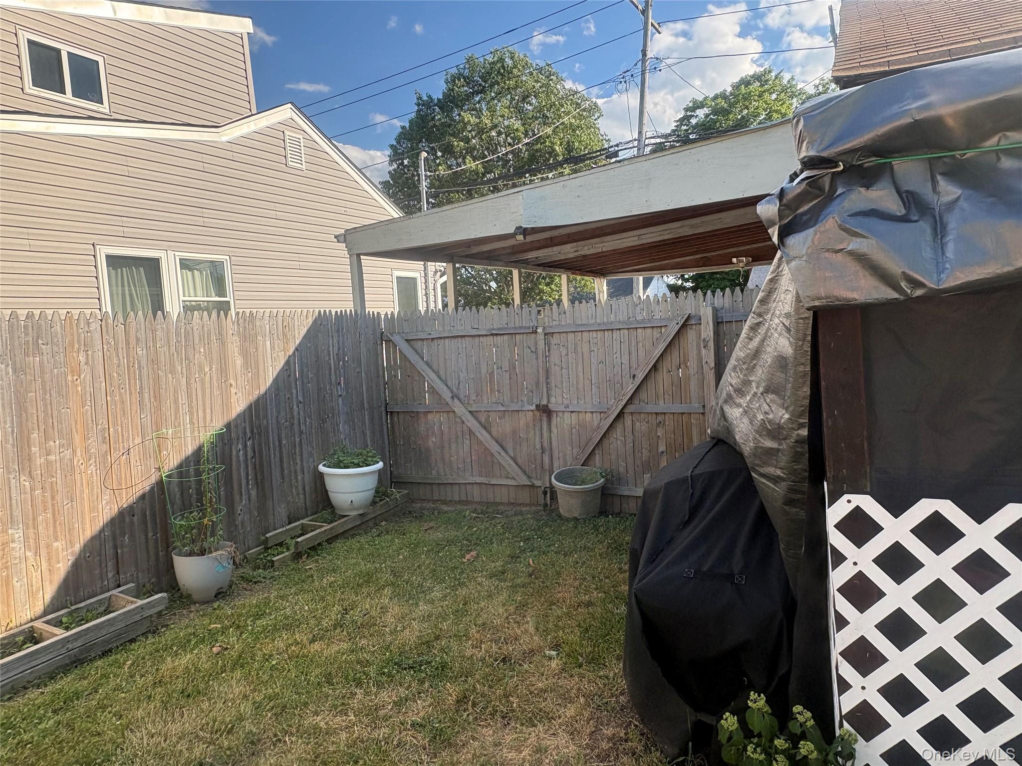 Single Family Great Neck Road Suffolk County, NY 11701, MLS-1031077-5