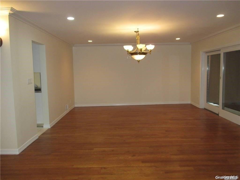 Single Family 215th Street  Queens, NY 11360, MLS-1031082-3