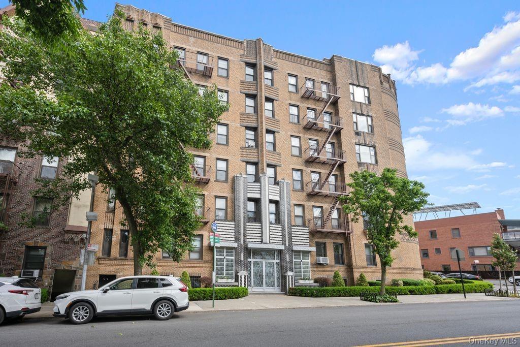 Coop Shore Road  Brooklyn, NY 11209, MLS-1031104-22