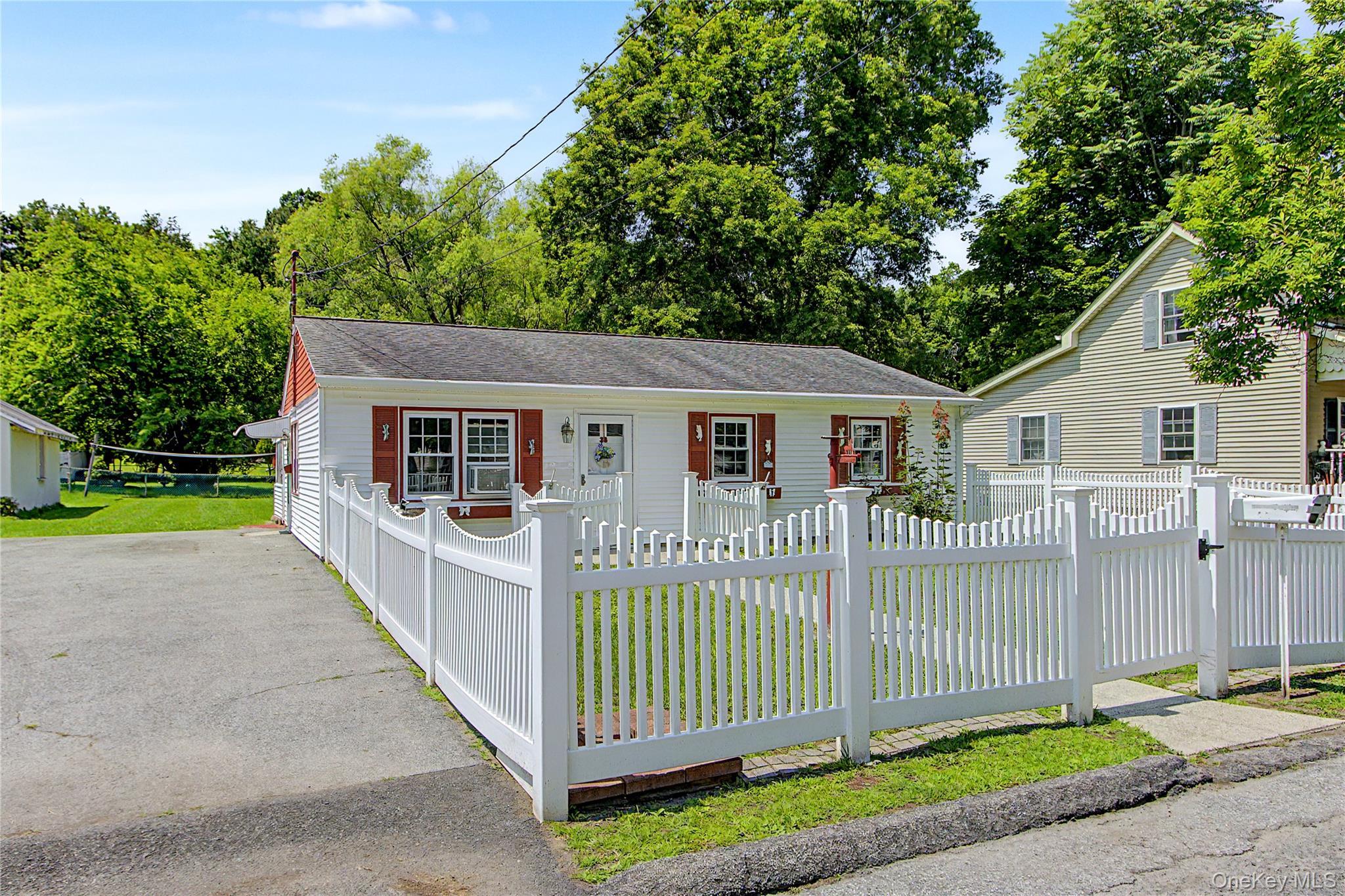 Single Family Seely Street Orange County, NY 12586, MLS-1031105-3