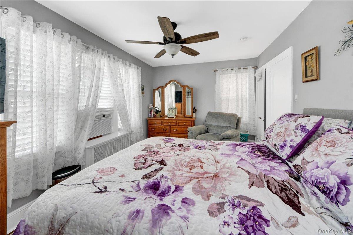 Single Family Logan Avenue  Bronx, NY 10465, MLS-1031107-19