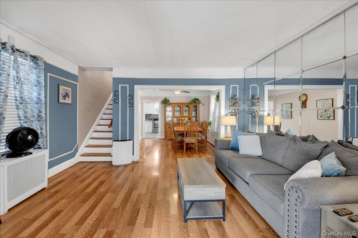 Single Family Logan Avenue  Bronx, NY 10465, MLS-1031107-7