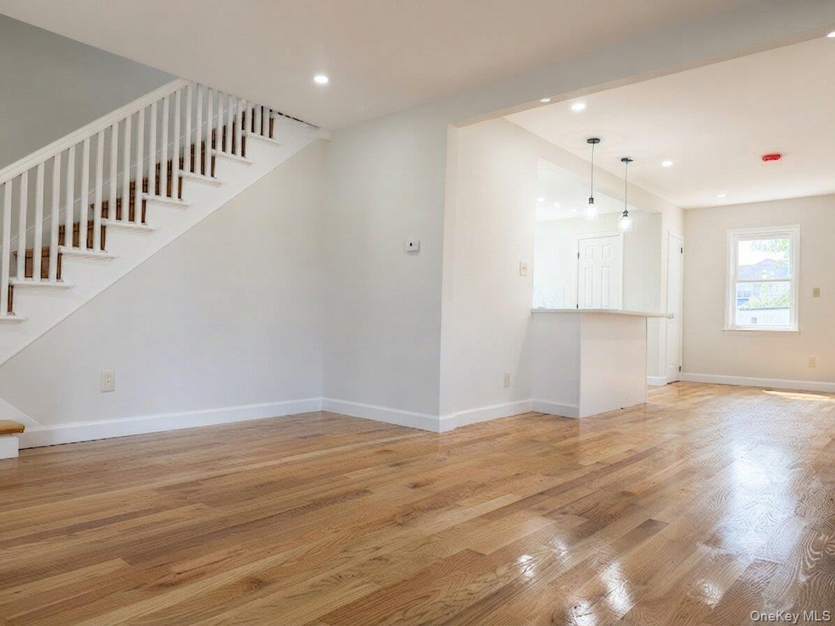 Single Family Deerfield Road Queens, NY 11691, MLS-1031117-5
