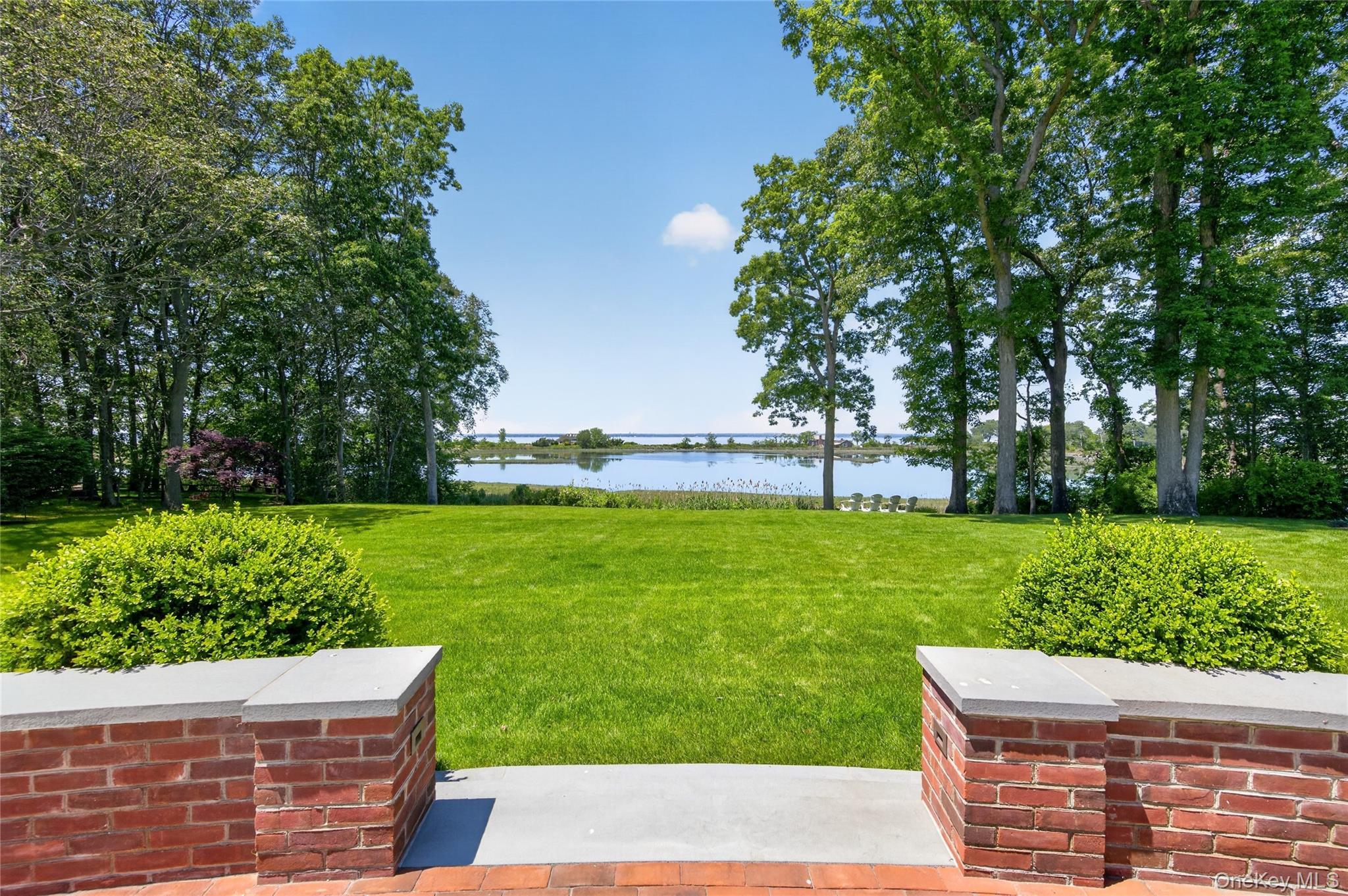 Single Family Lands End Road  Nassau County, NY 11560, MLS-1031122-40