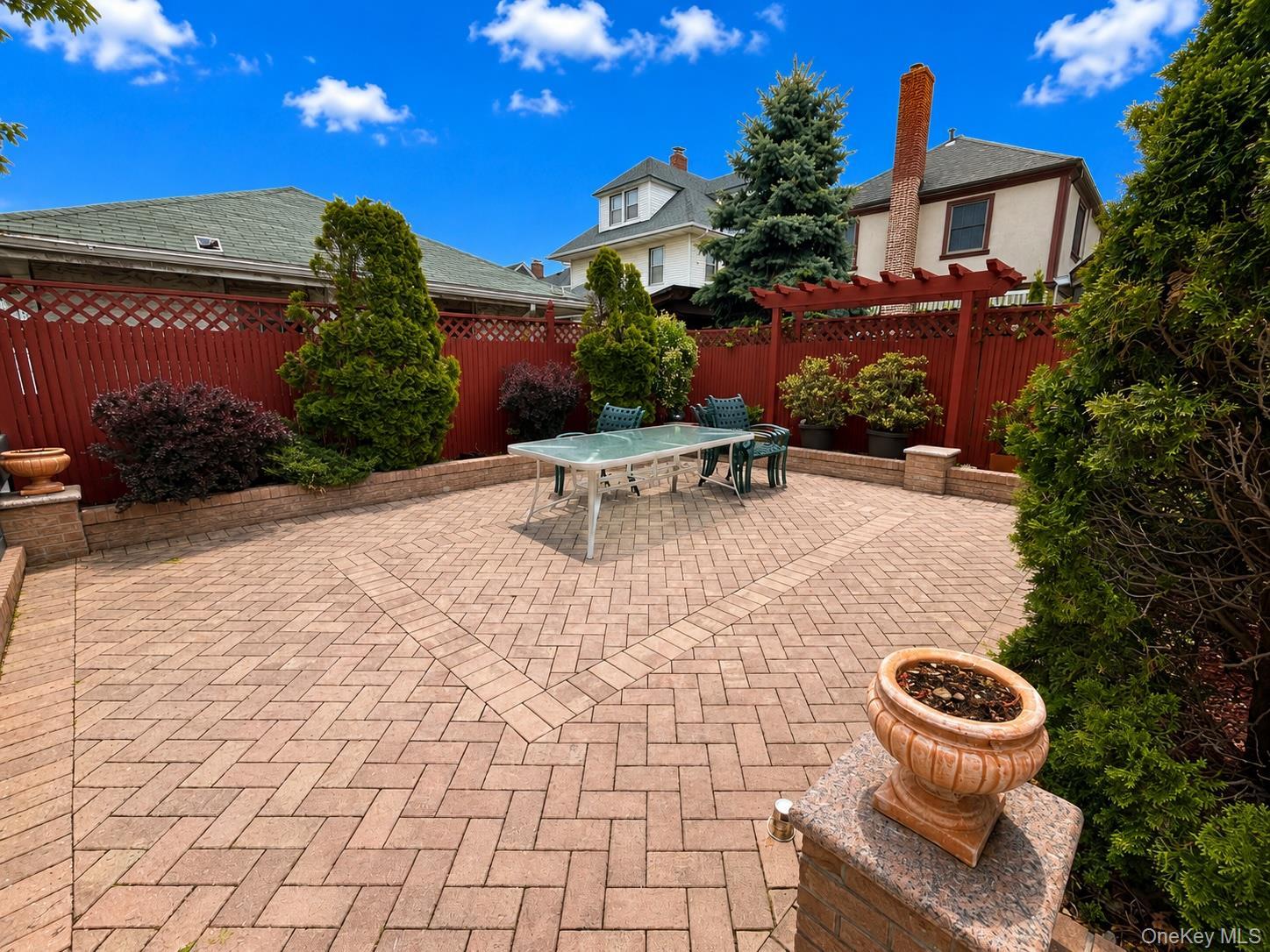 Single Family Beach 132nd Street  Queens, NY 11694, MLS-1031132-15