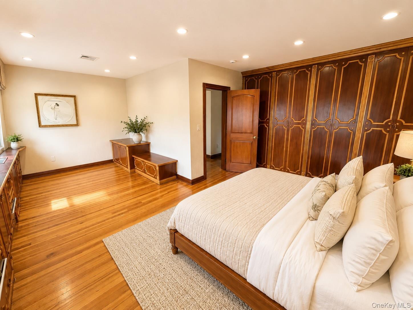 Single Family Beach 132nd Street  Queens, NY 11694, MLS-1031132-9