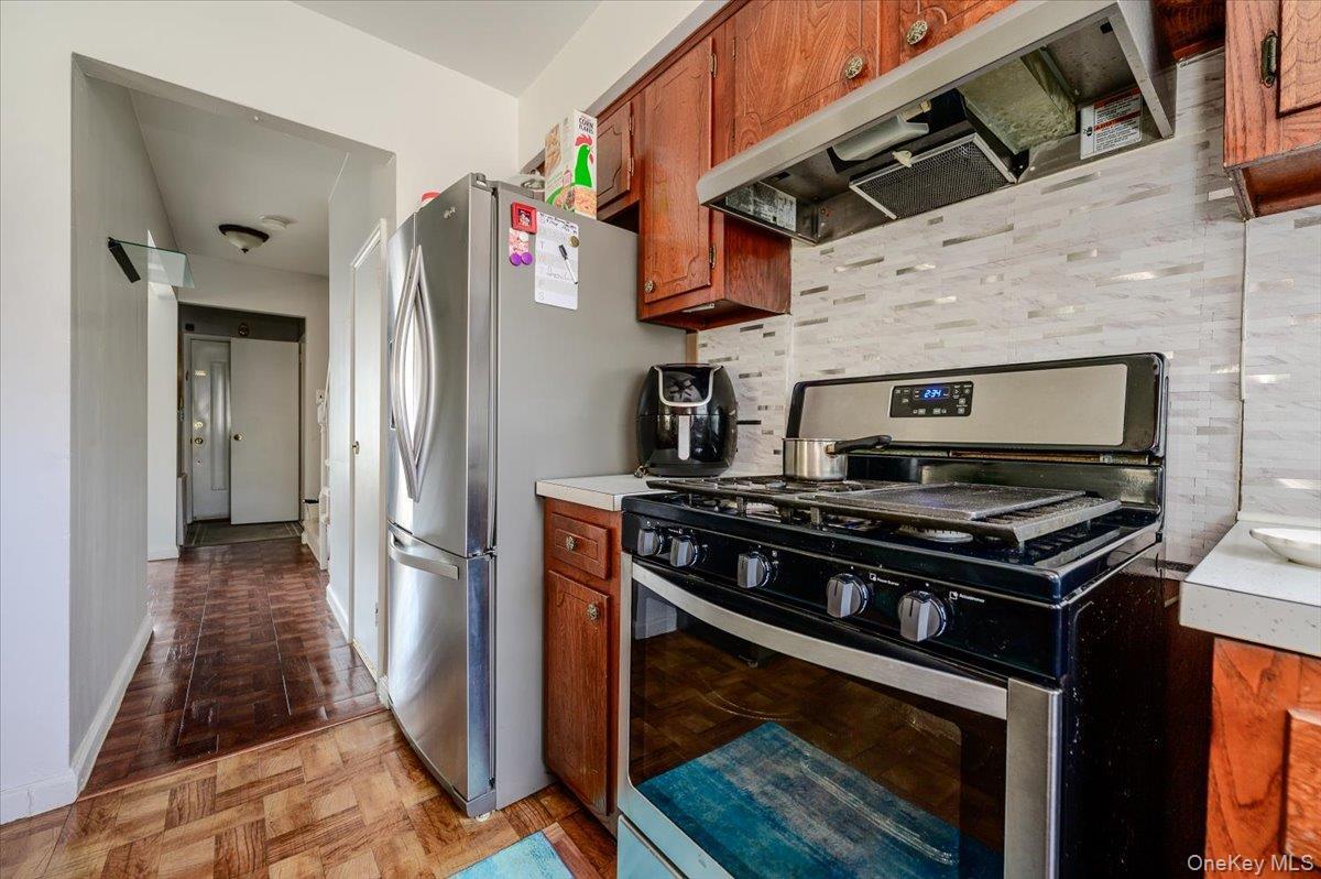 Single Family Hunt Avenue  Bronx, NY 10462, MLS-1031157-6