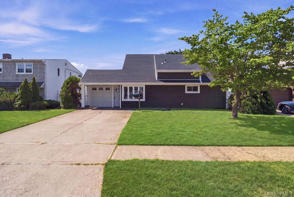 Single Family Summer Lane Nassau County, NY 11801, MLS-1031167-2