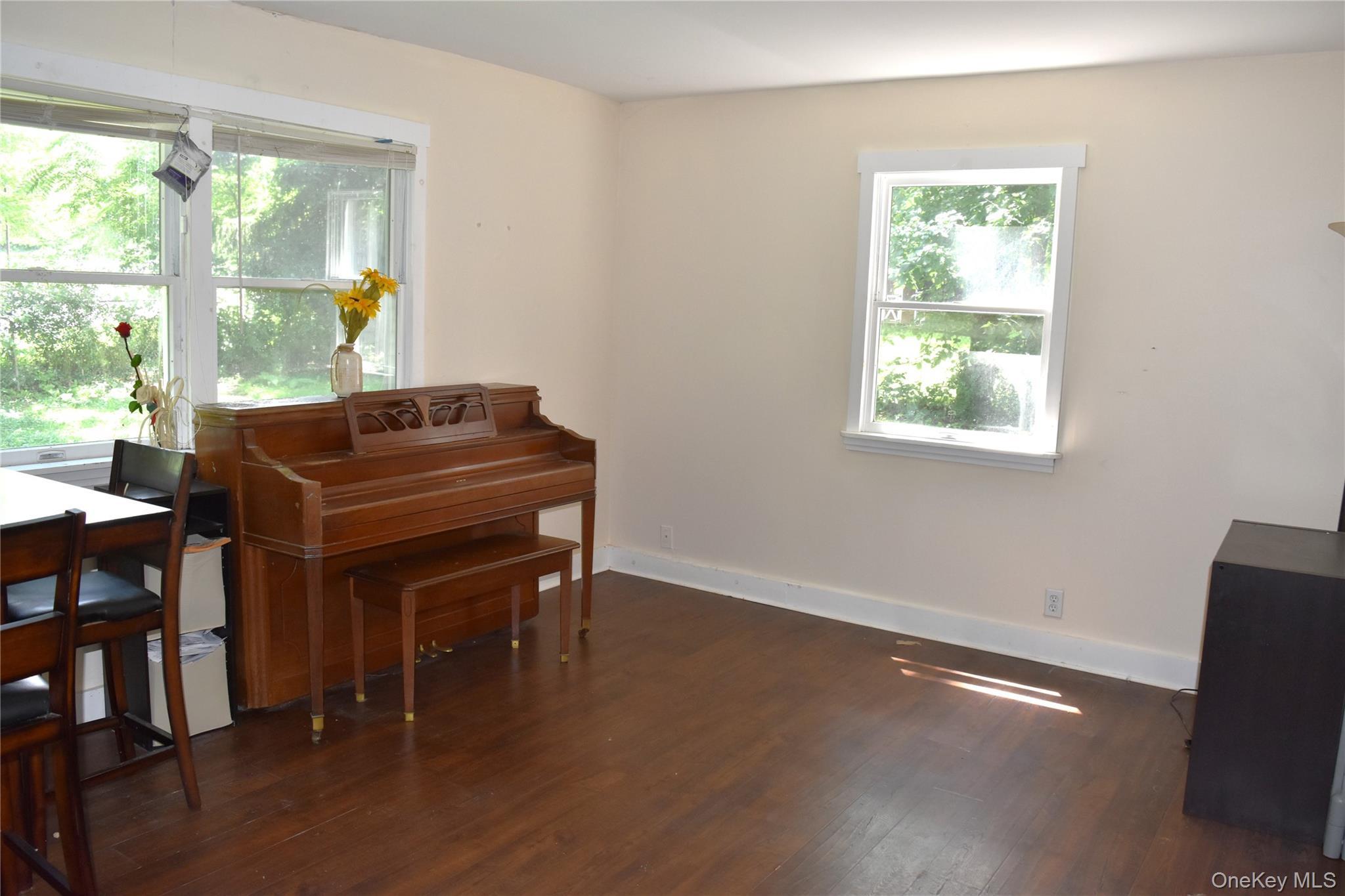 Single Family Perry Road  Orange County, NY 12518, MLS-1031168-10