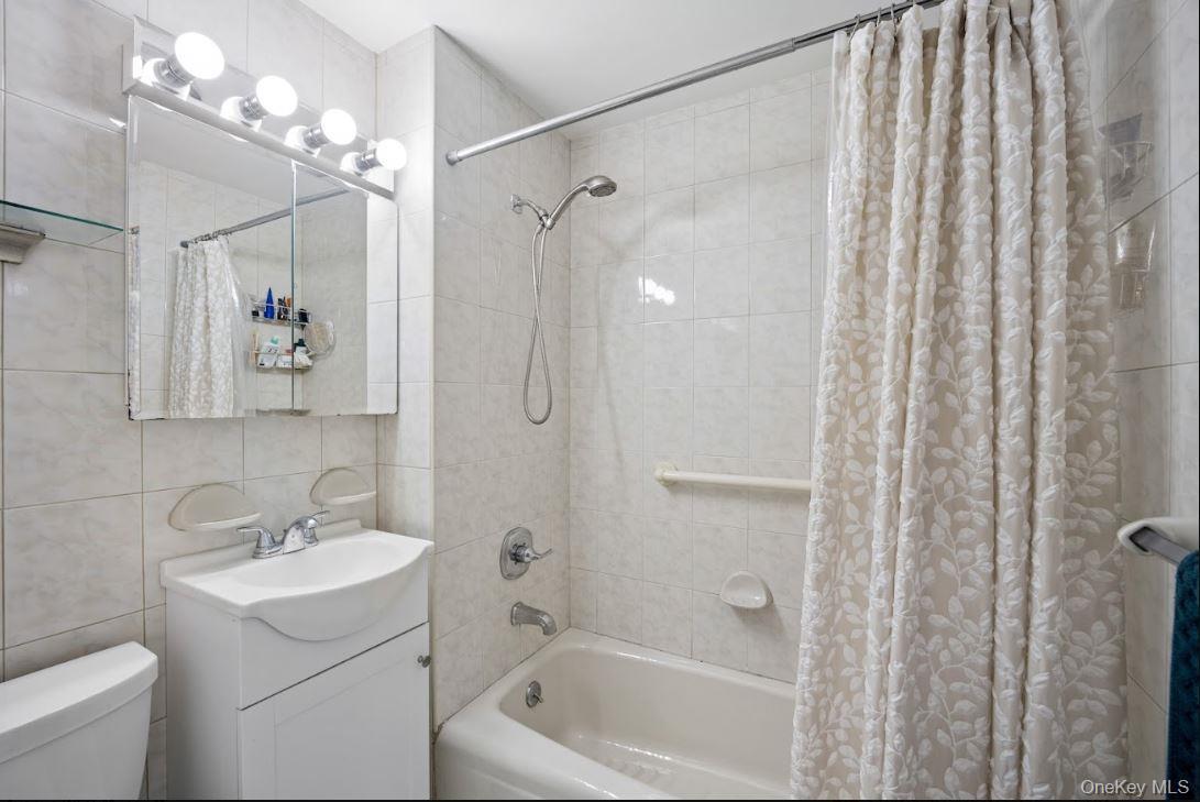 Single Family 68th Avenue Queens, NY 11379, MLS-1031172-12