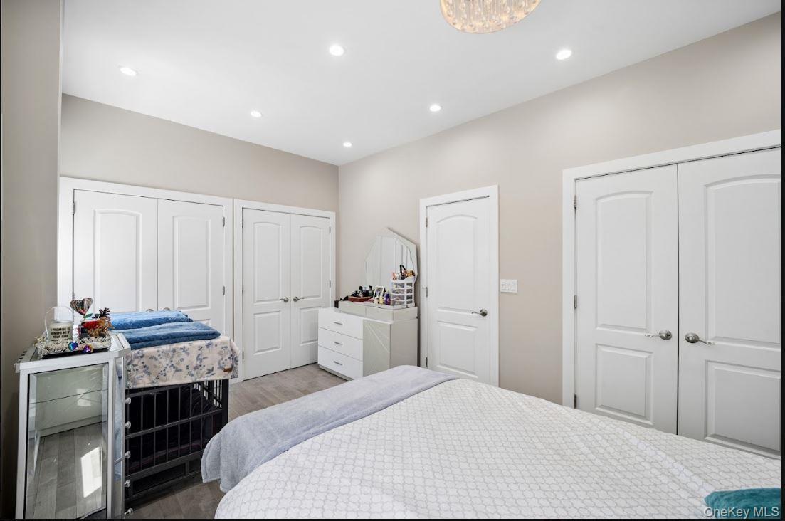 Single Family 68th Avenue Queens, NY 11379, MLS-1031172-16