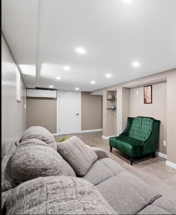 Single Family 68th Avenue Queens, NY 11379, MLS-1031172-33