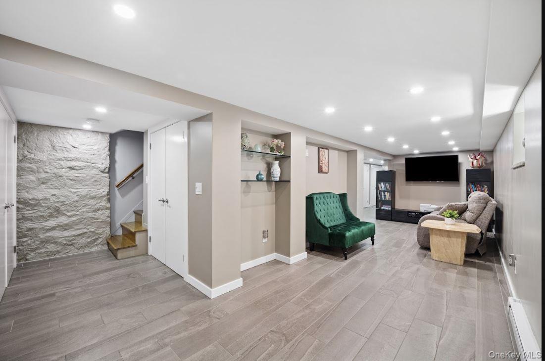 Single Family 68th Avenue Queens, NY 11379, MLS-1031172-34