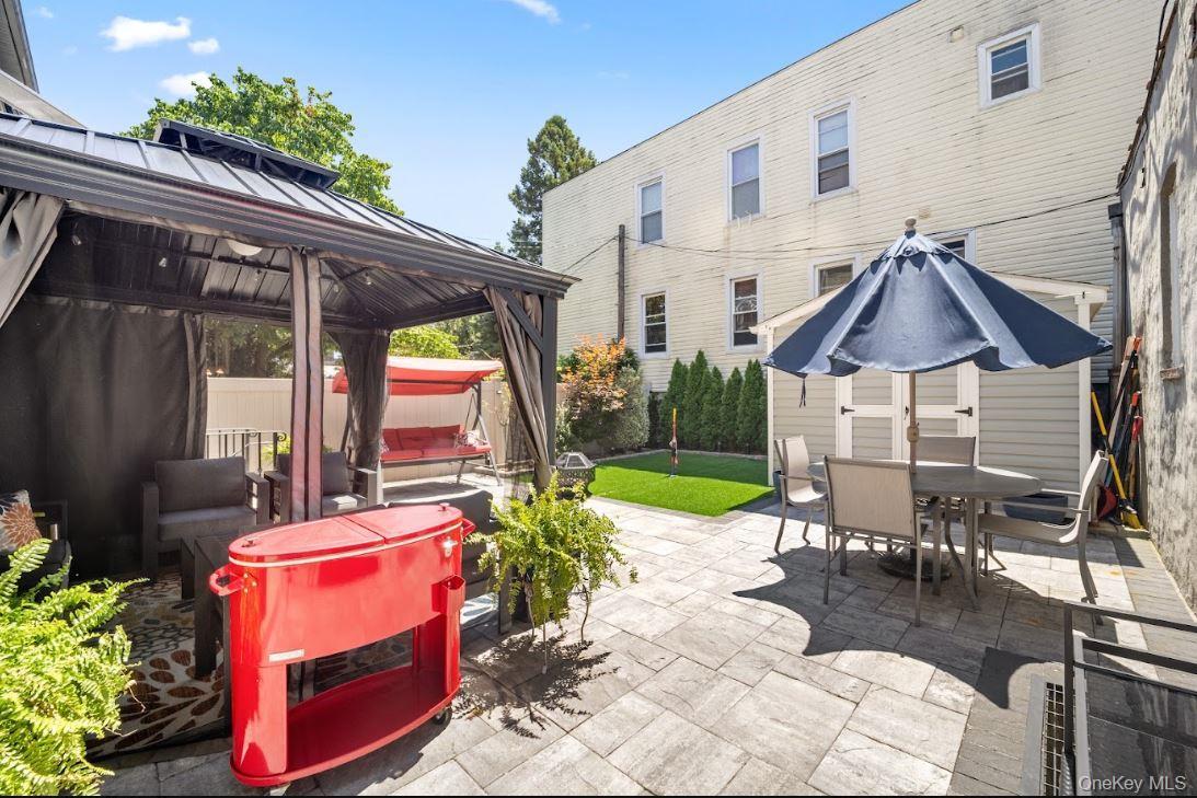 Single Family 68th Avenue Queens, NY 11379, MLS-1031172-36