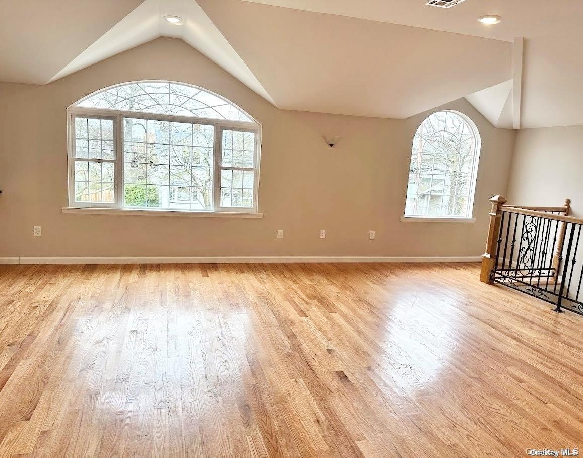 Single Family Memphis Avenue Queens, NY 11422, MLS-1031176-6