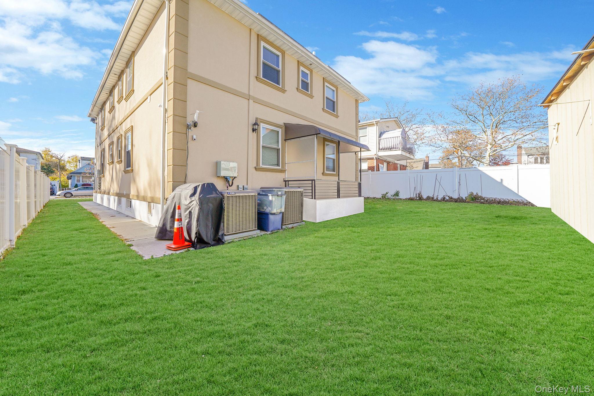 Single Family Memphis Avenue Queens, NY 11422, MLS-1031176-8
