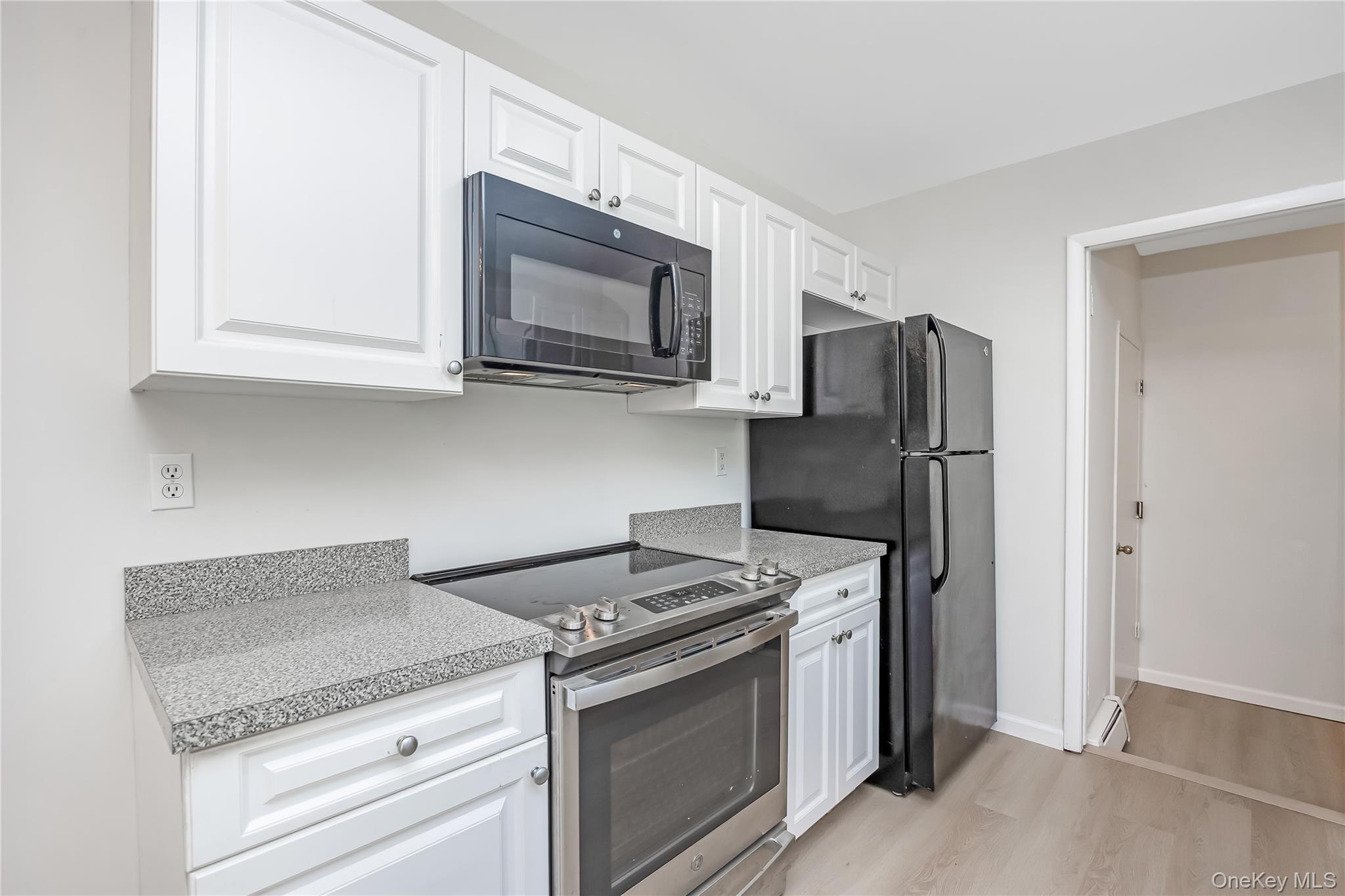 Single Family Raynor Road Suffolk County, NY 11961, MLS-1031187-16