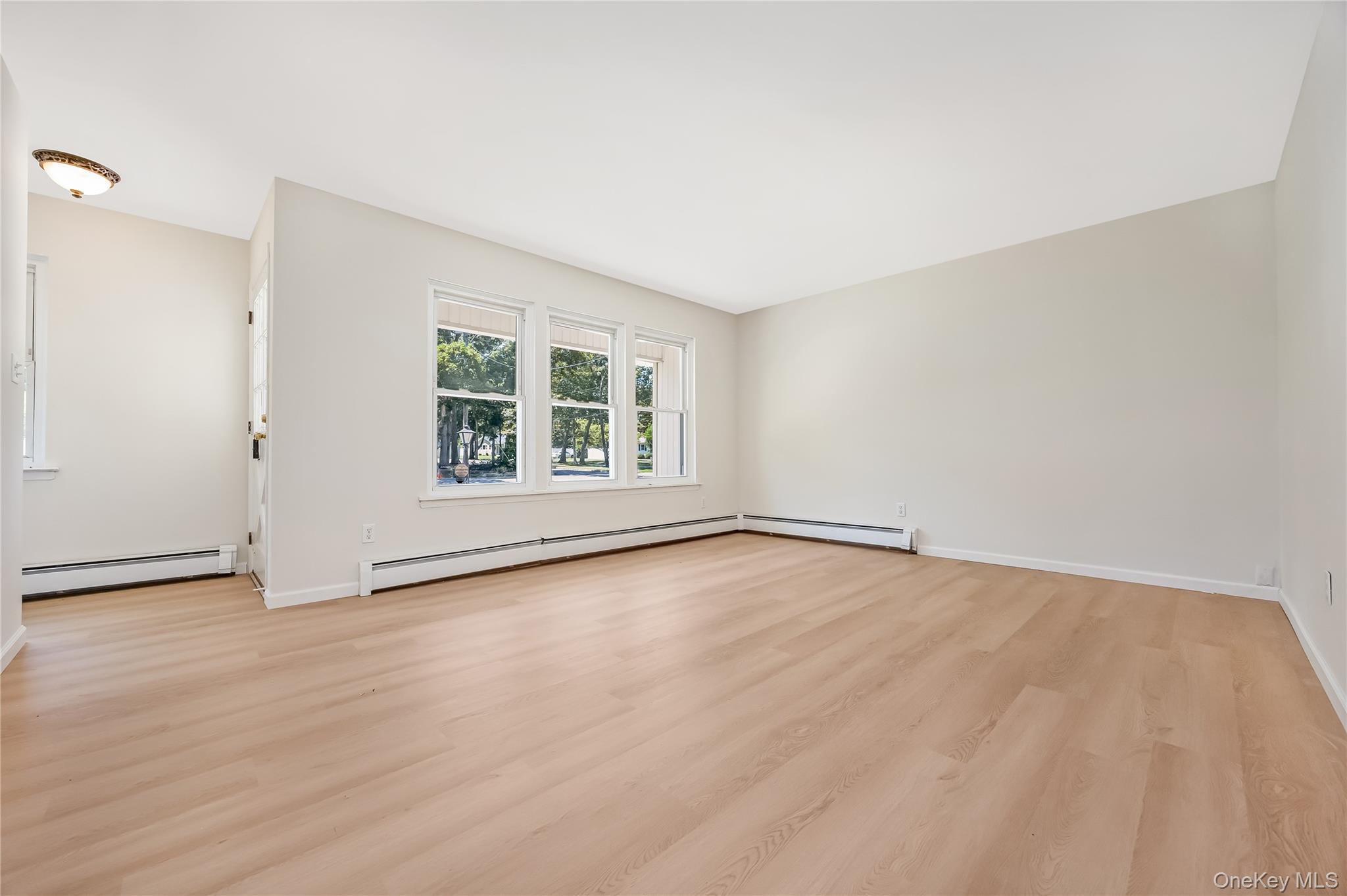 Single Family Raynor Road Suffolk County, NY 11961, MLS-1031187-20
