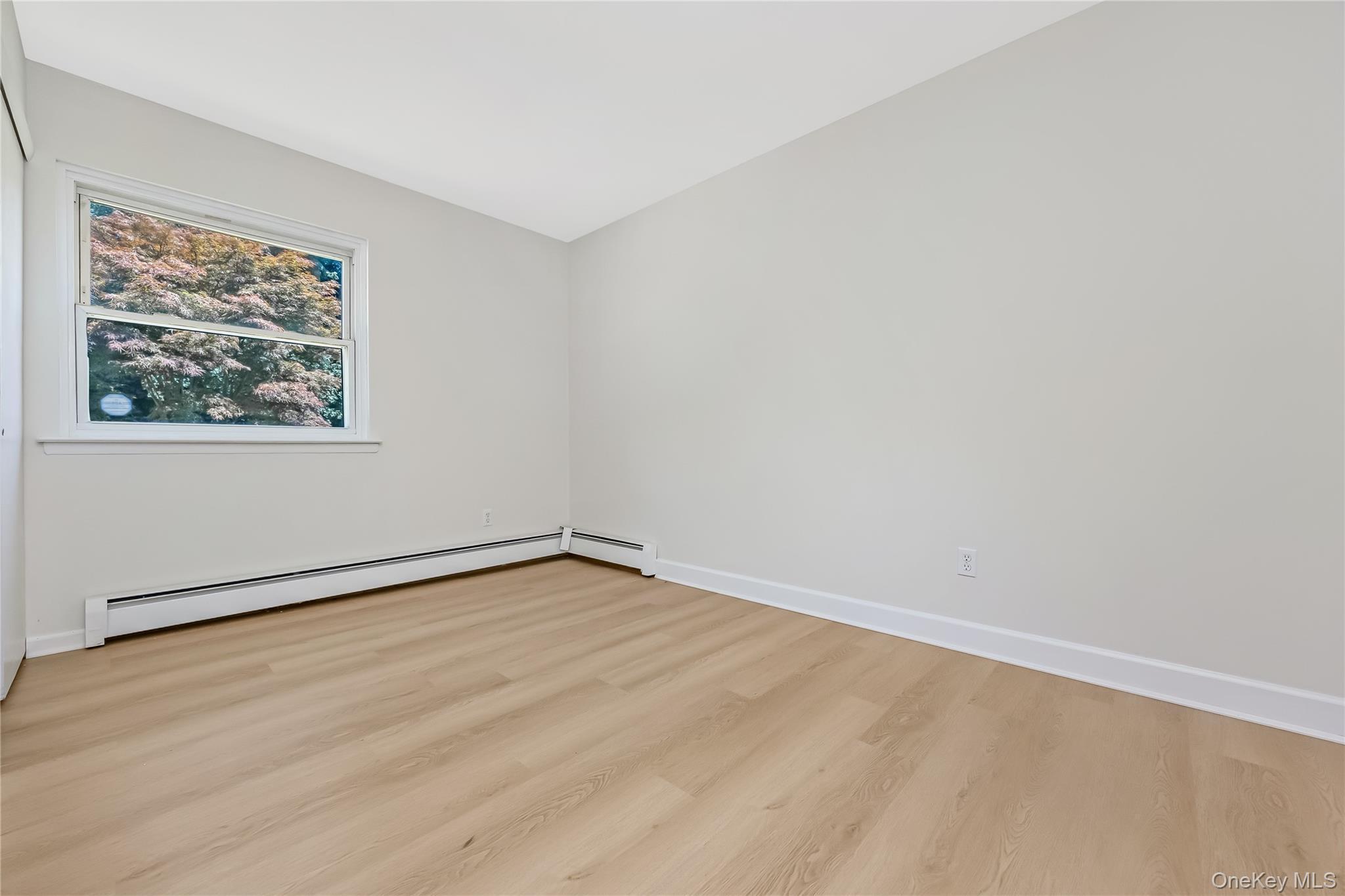 Single Family Raynor Road Suffolk County, NY 11961, MLS-1031187-27