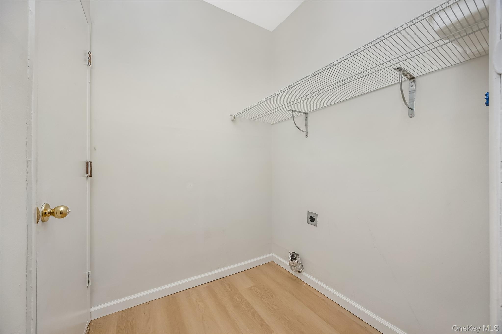 Single Family Raynor Road Suffolk County, NY 11961, MLS-1031187-29